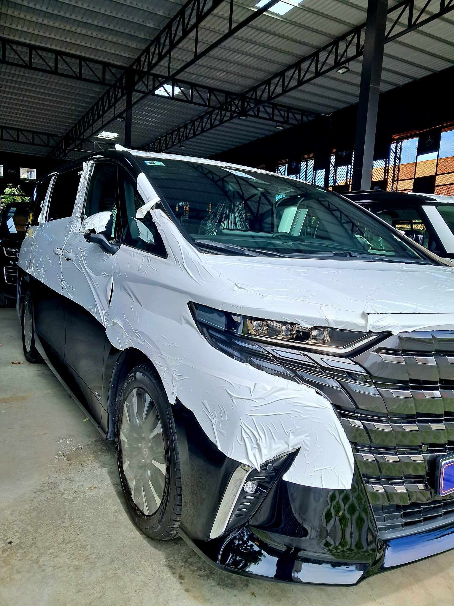 Toyota Alphard 2023