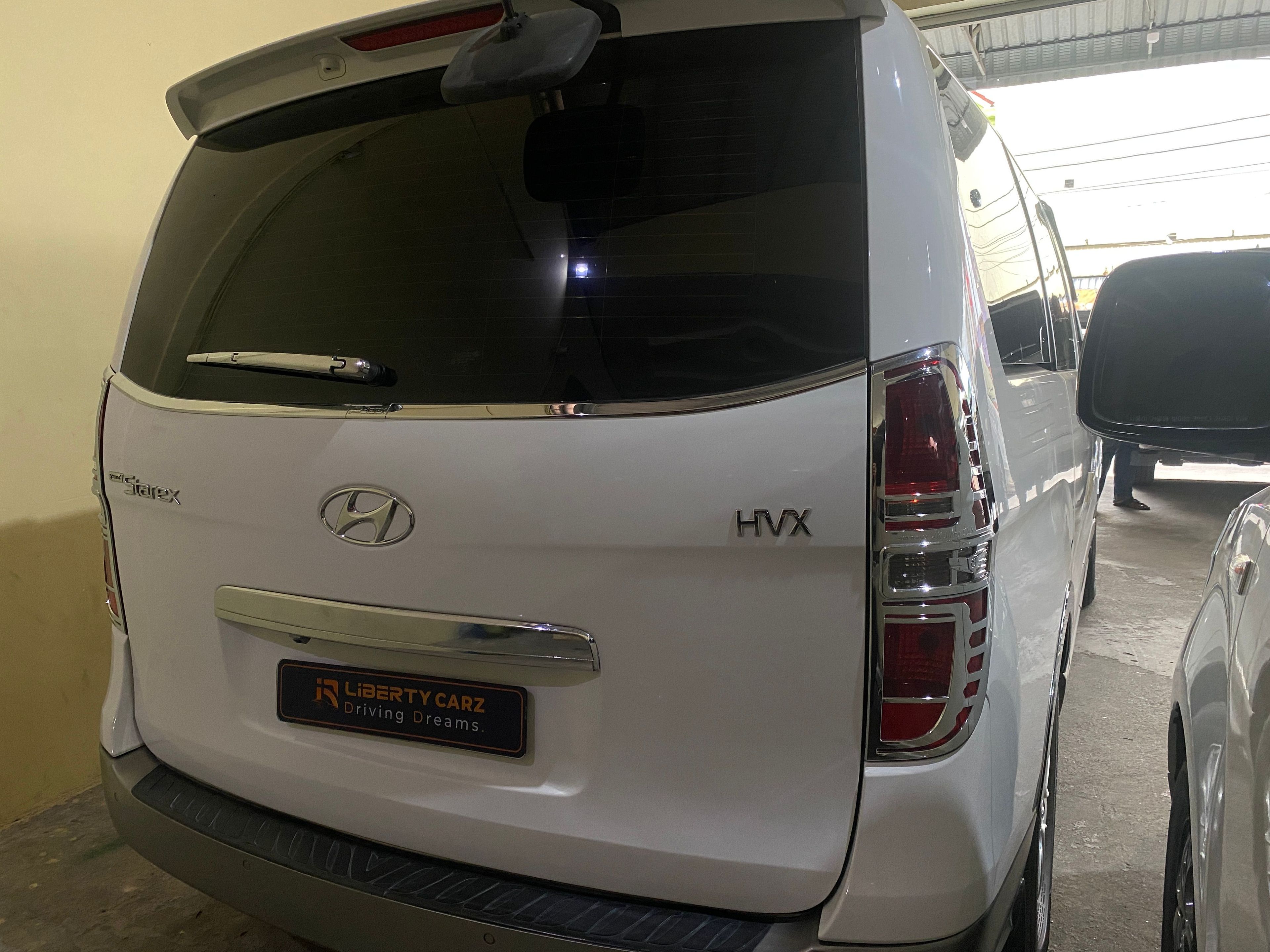 Hyundai Starex HVX 2013