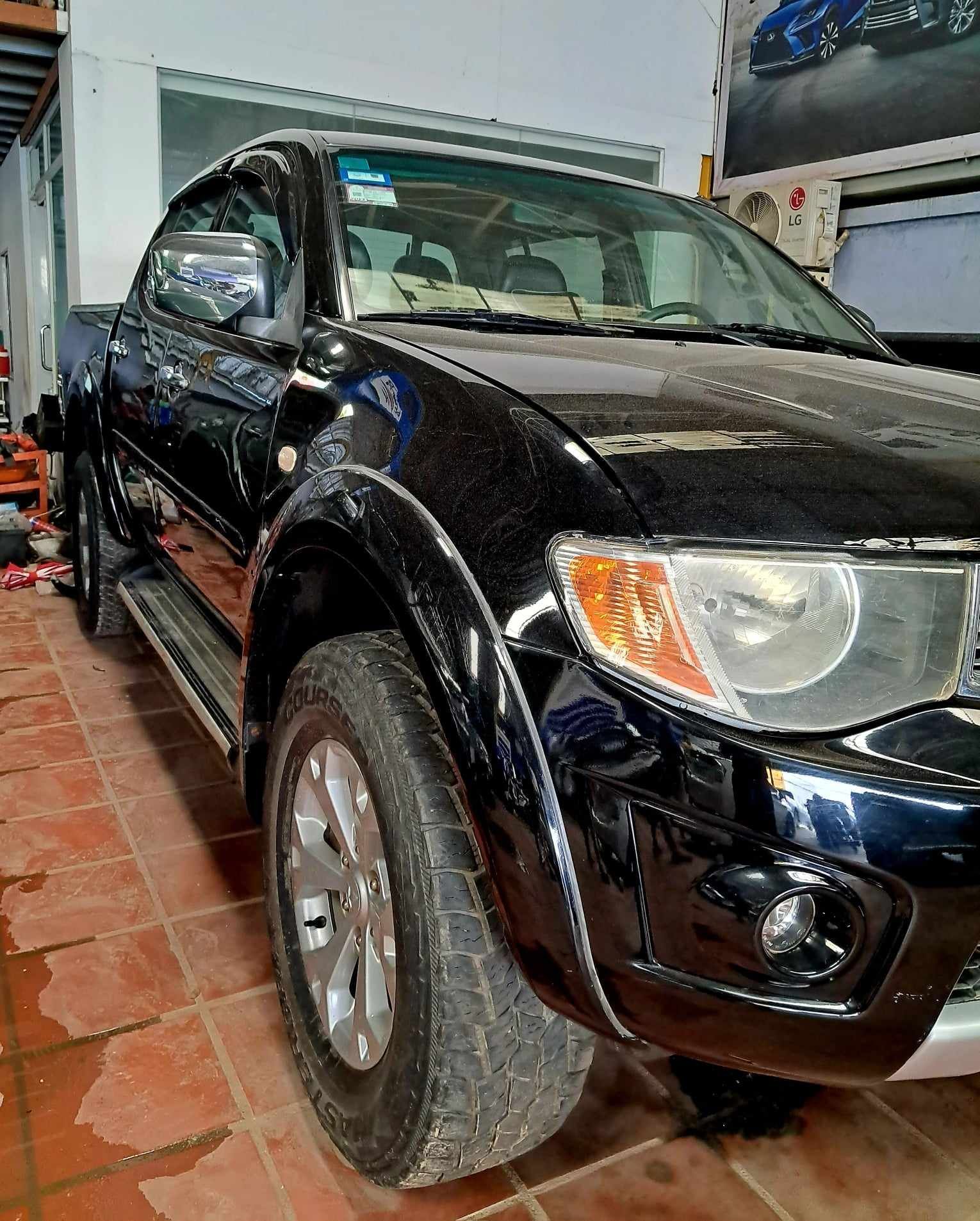 Mitsubishi Triton 2011