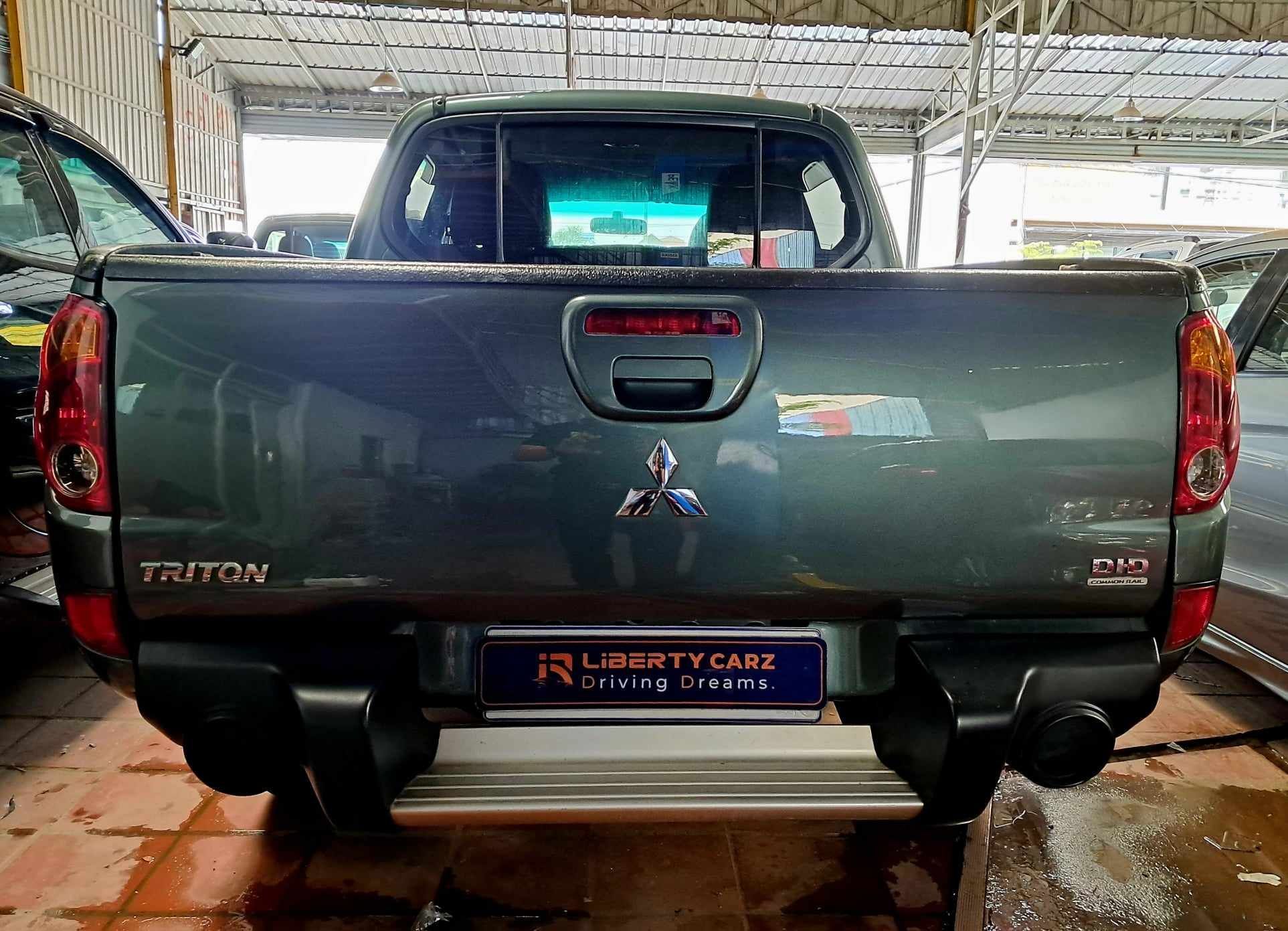 Mitsubishi Triton 2008