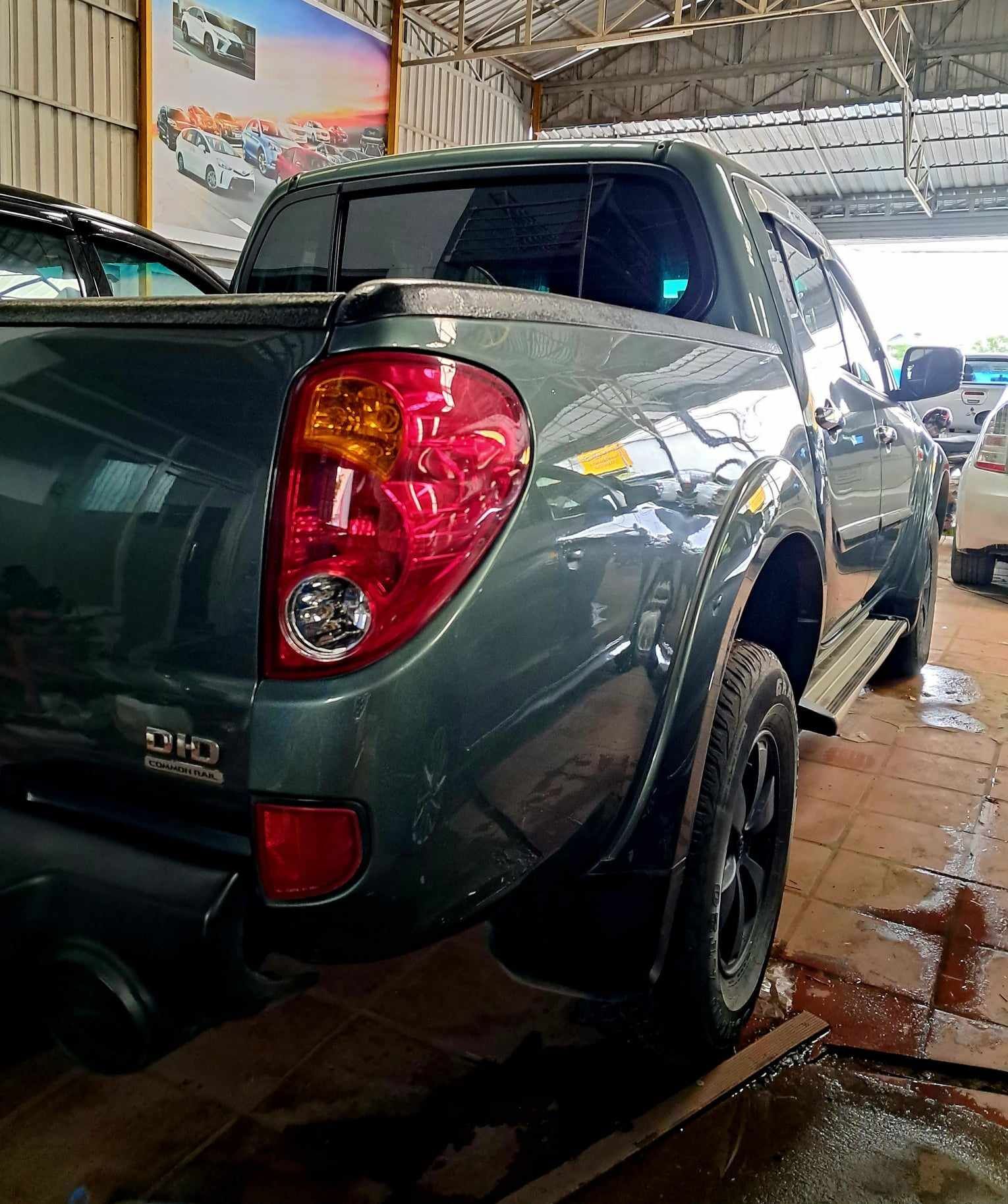 Mitsubishi Triton 2008