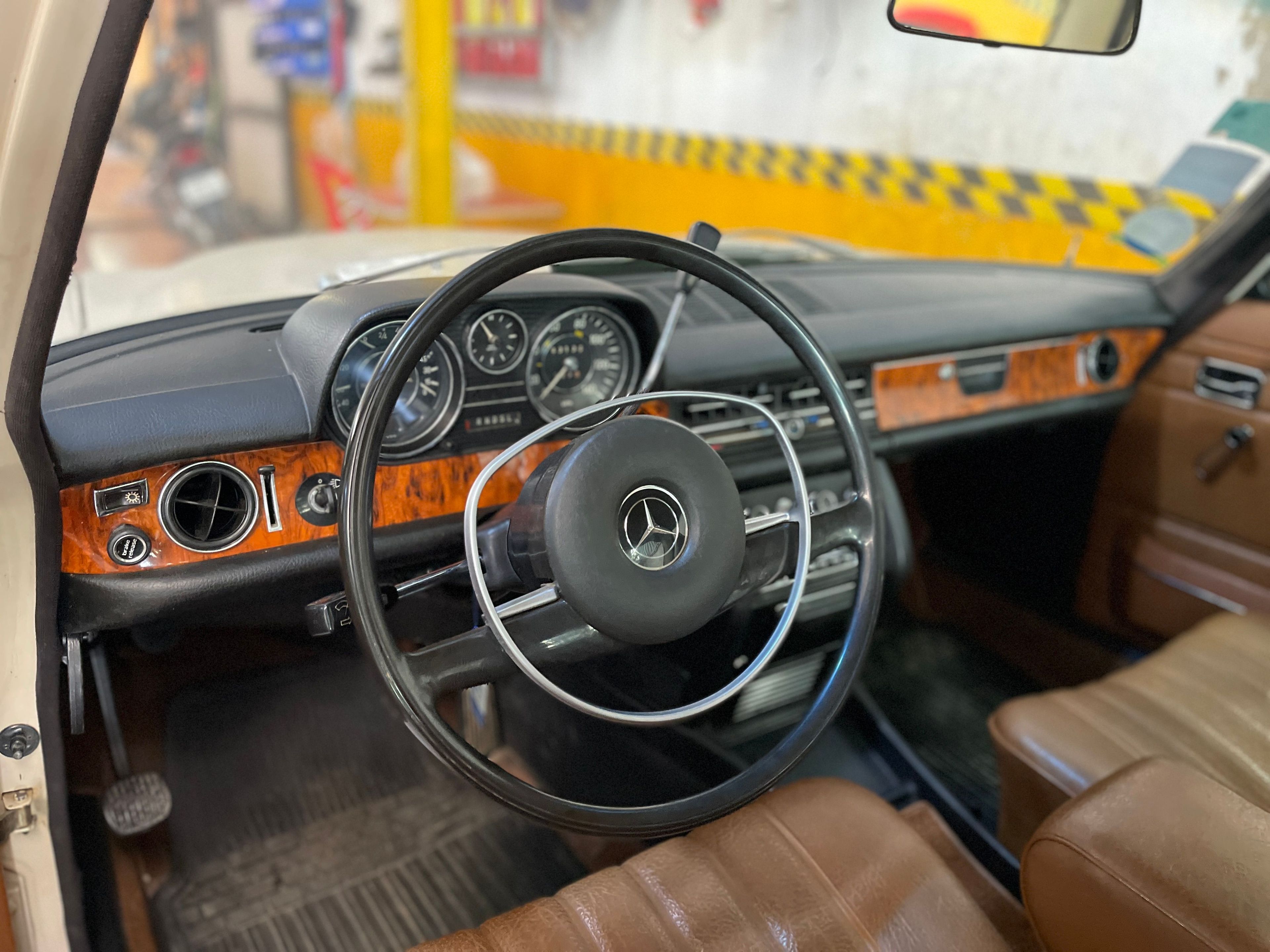 Mercedes-Benz Benz 1971