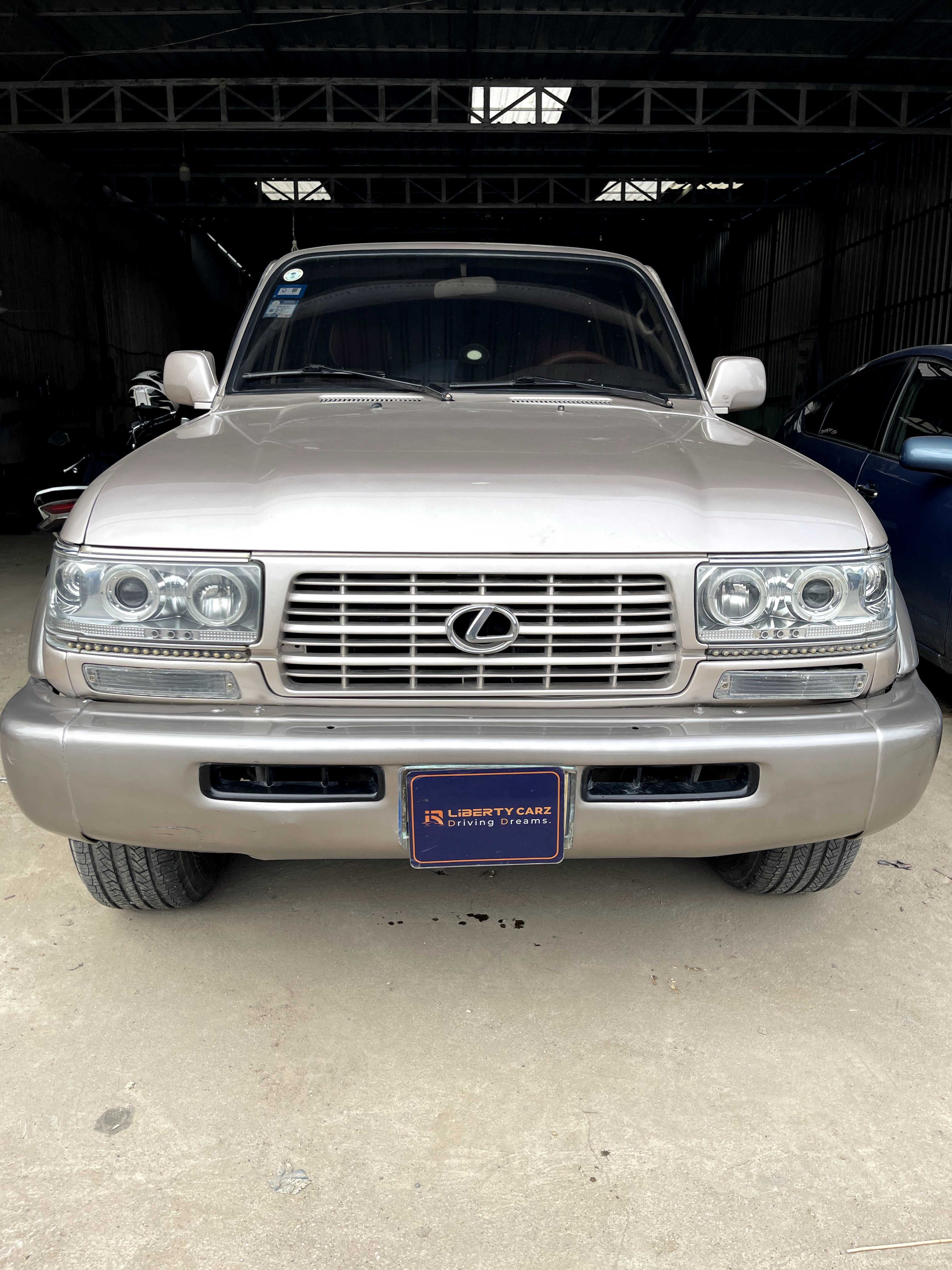 Lexus LX450d 1996