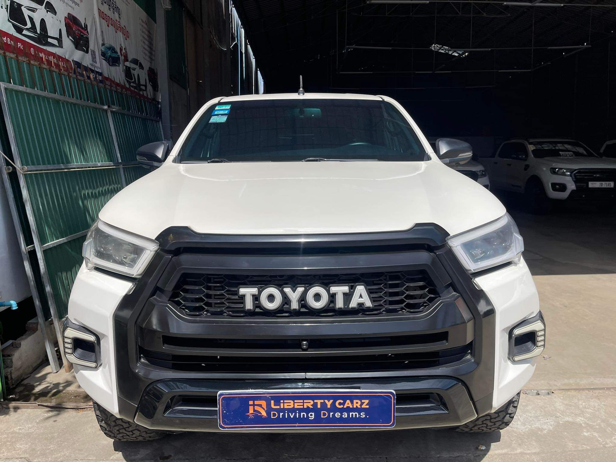 តូយ៉ូតា Hilux Revo Rally 2019