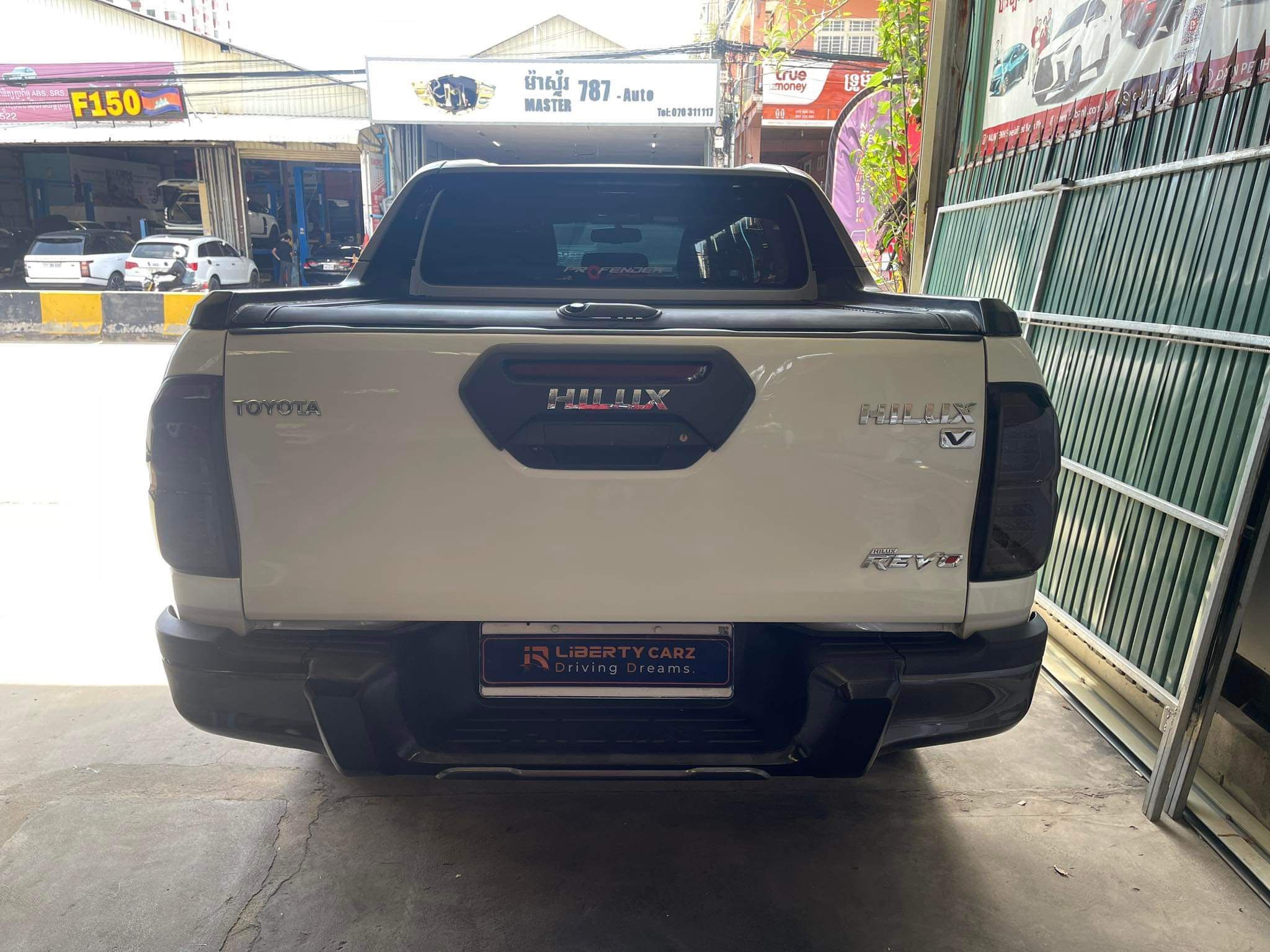 តូយ៉ូតា Hilux Revo Rally 2019