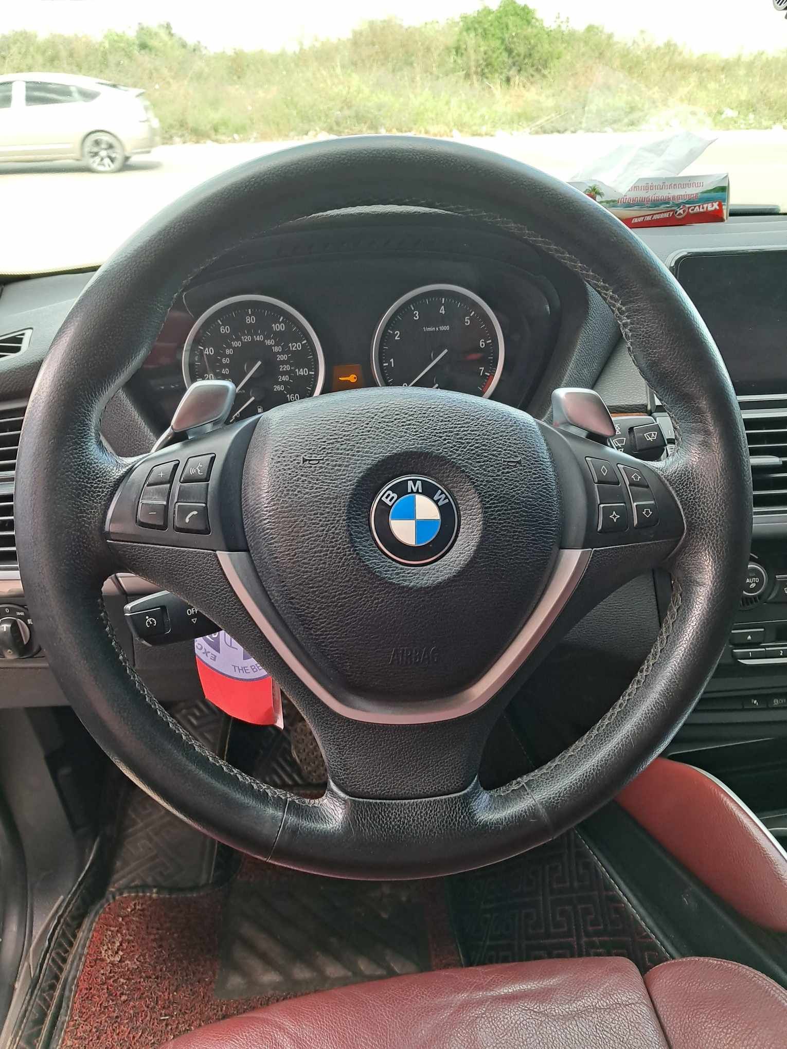 BMW X6 2011