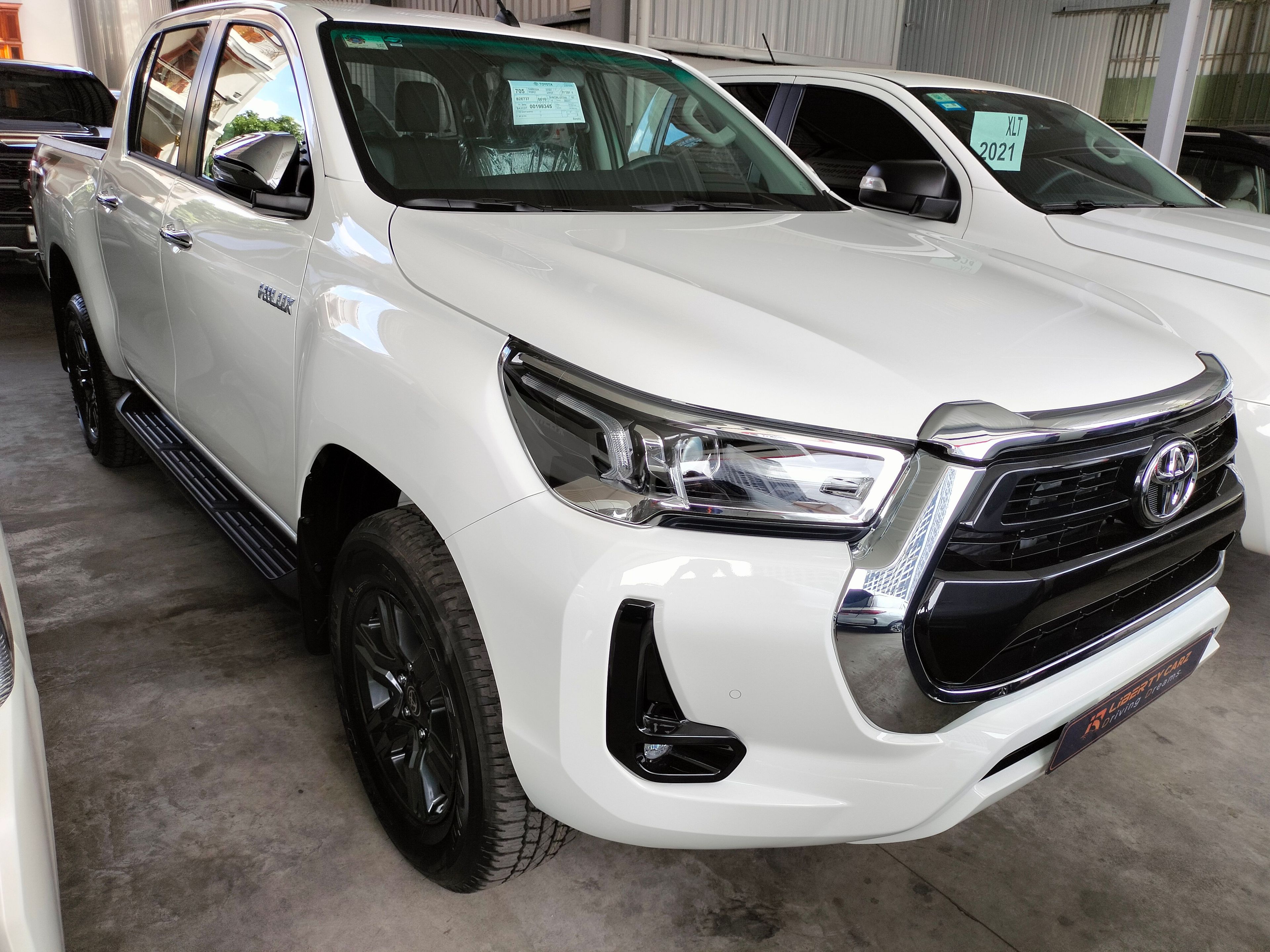 Toyota Hilux V-Edition 2024