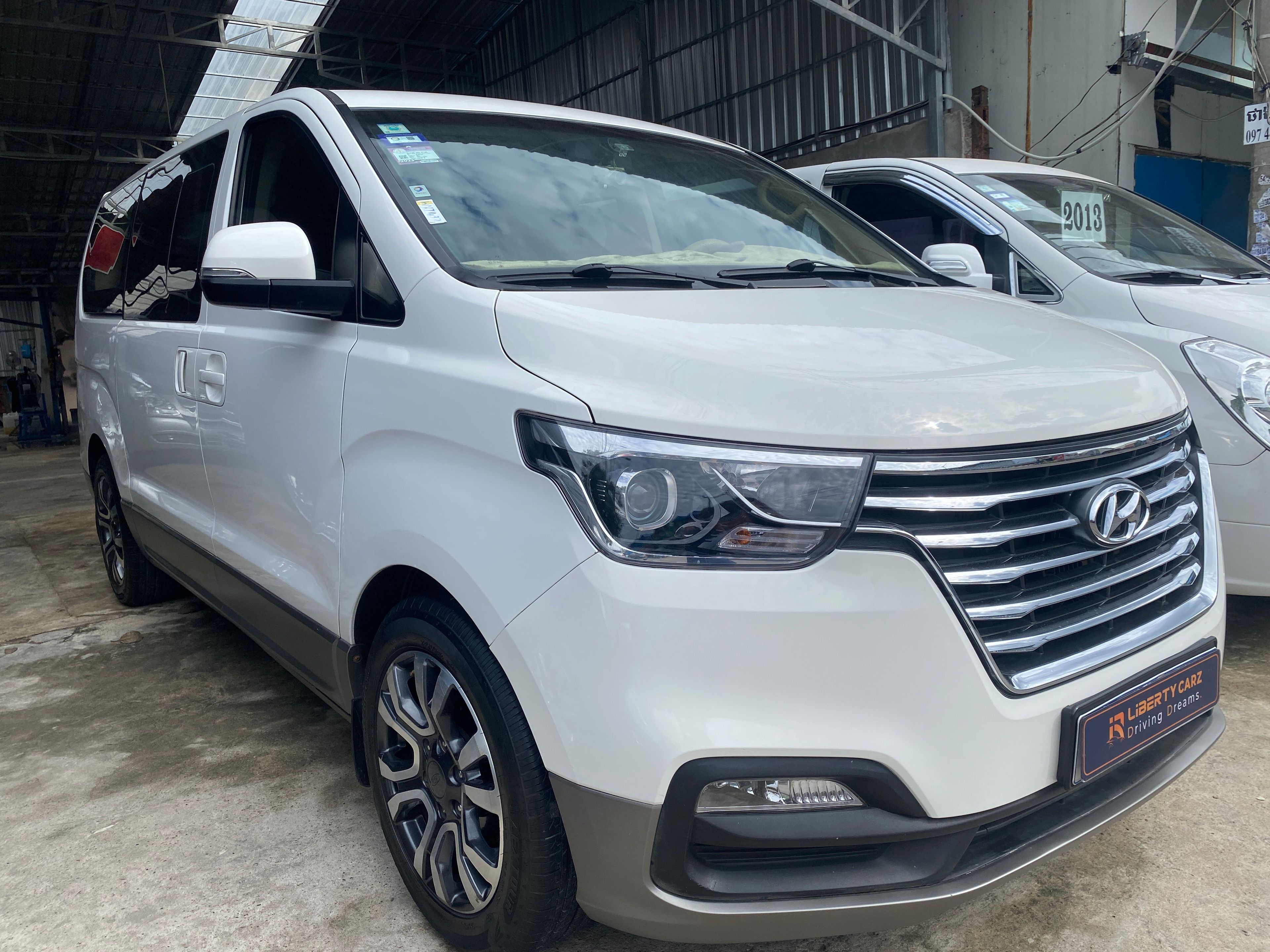 Hyundai Starex H1 2019