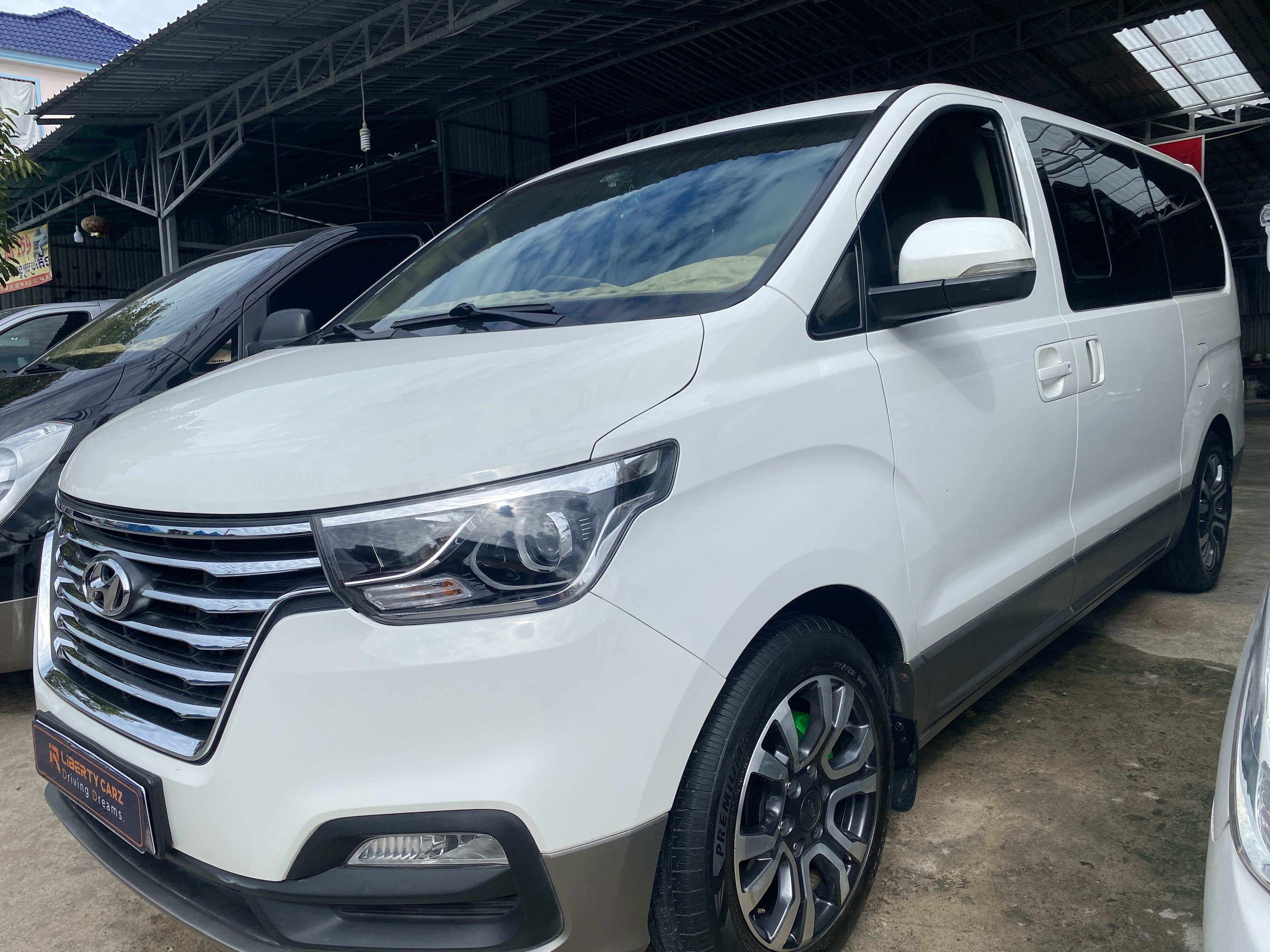 Hyundai Starex H1 2019