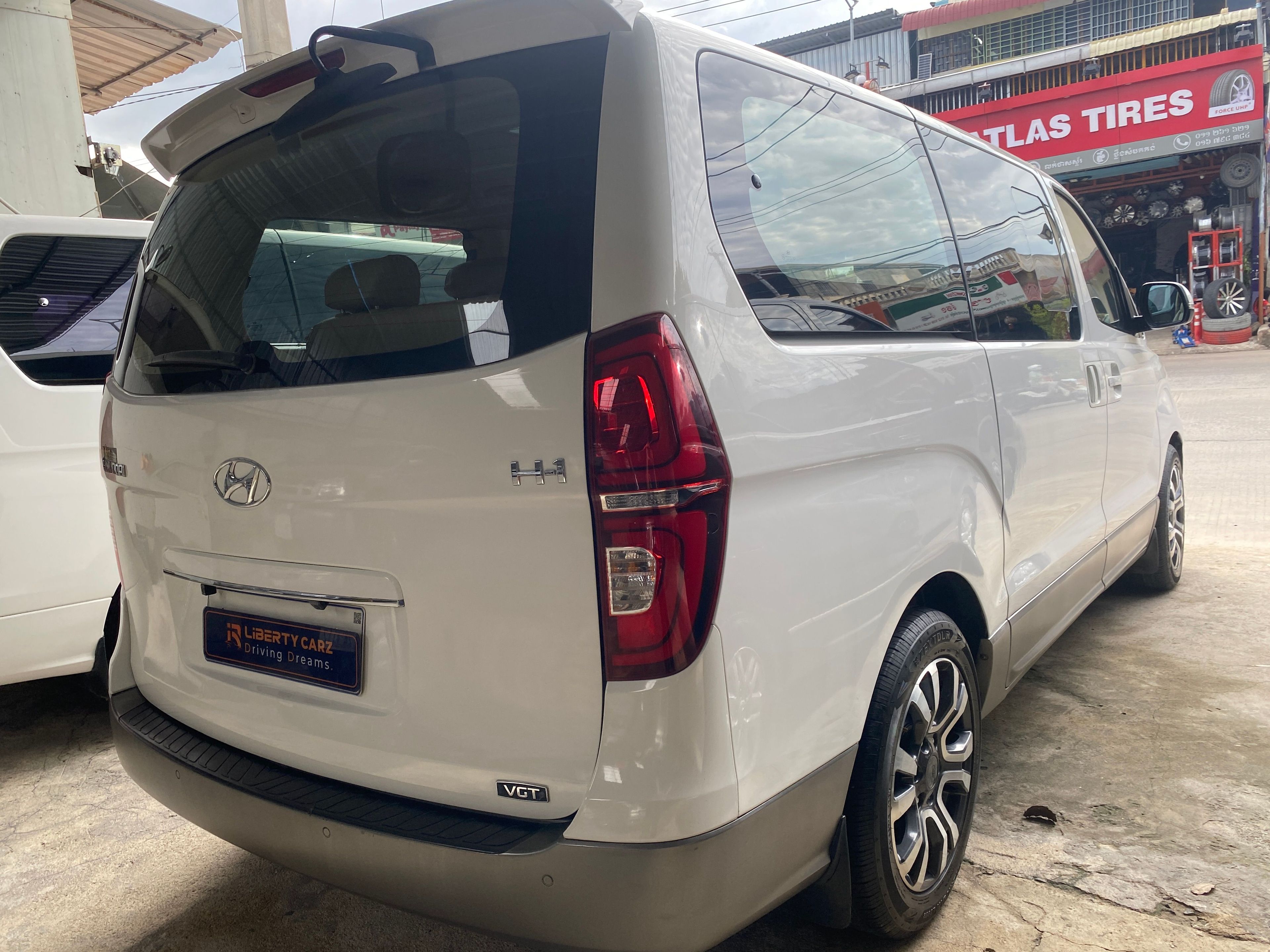 Hyundai Starex H1 2019