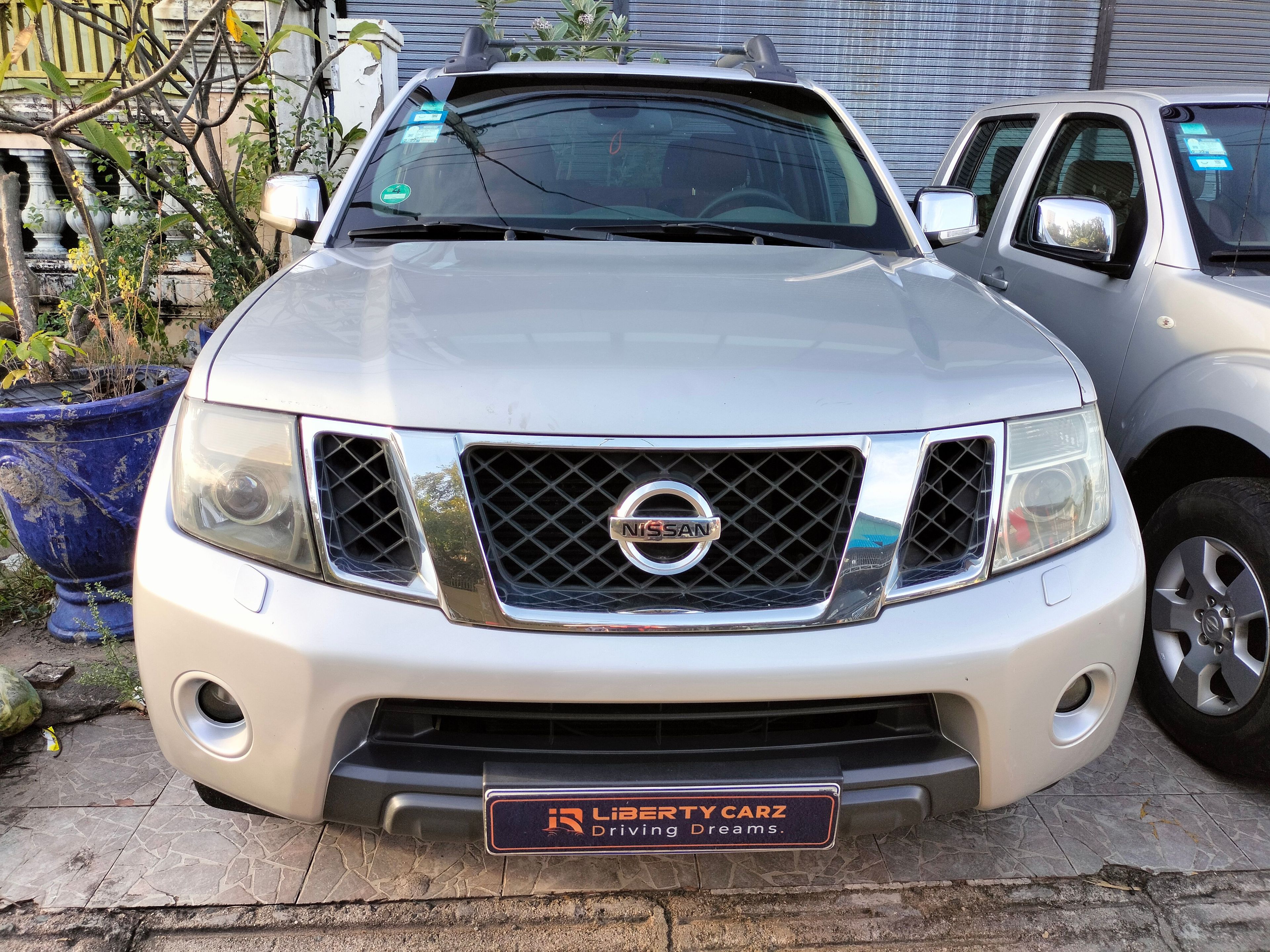 Nissan Navara 2010