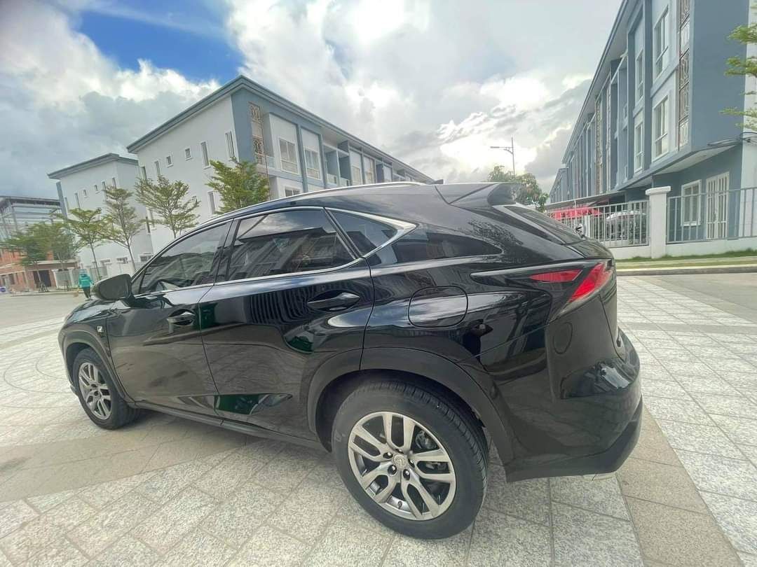 Lexus NX200t 2015