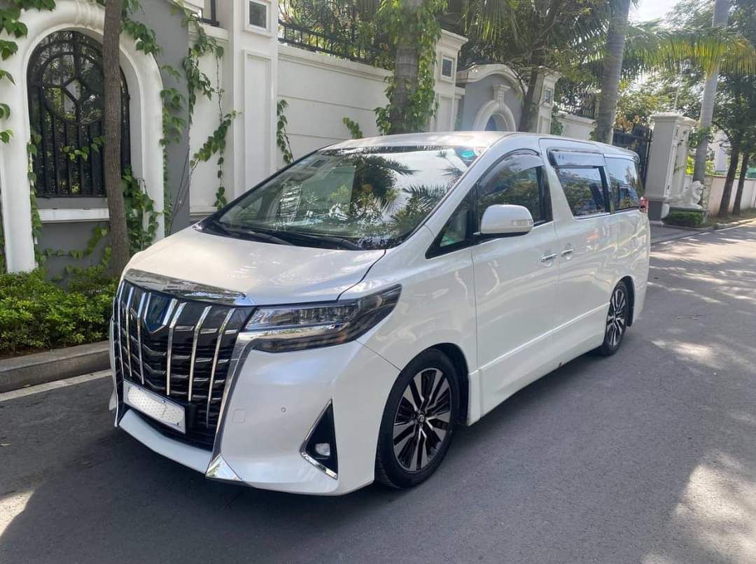 Toyota Alphard 2016