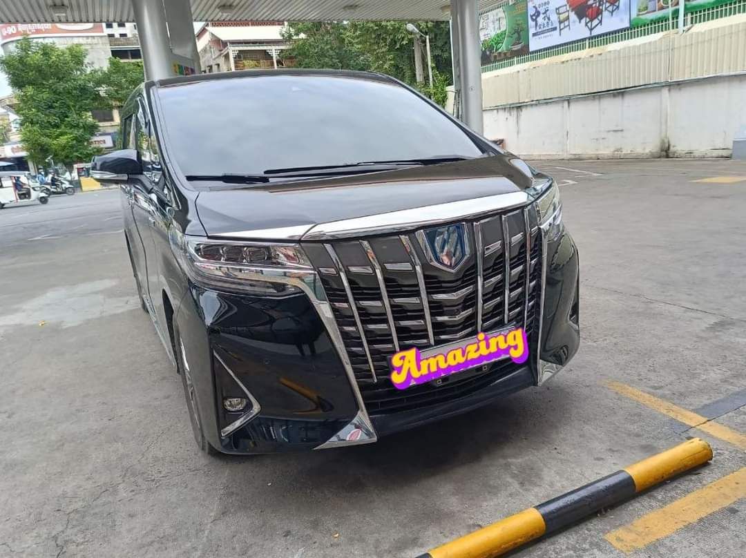 Toyota Alphard 2016