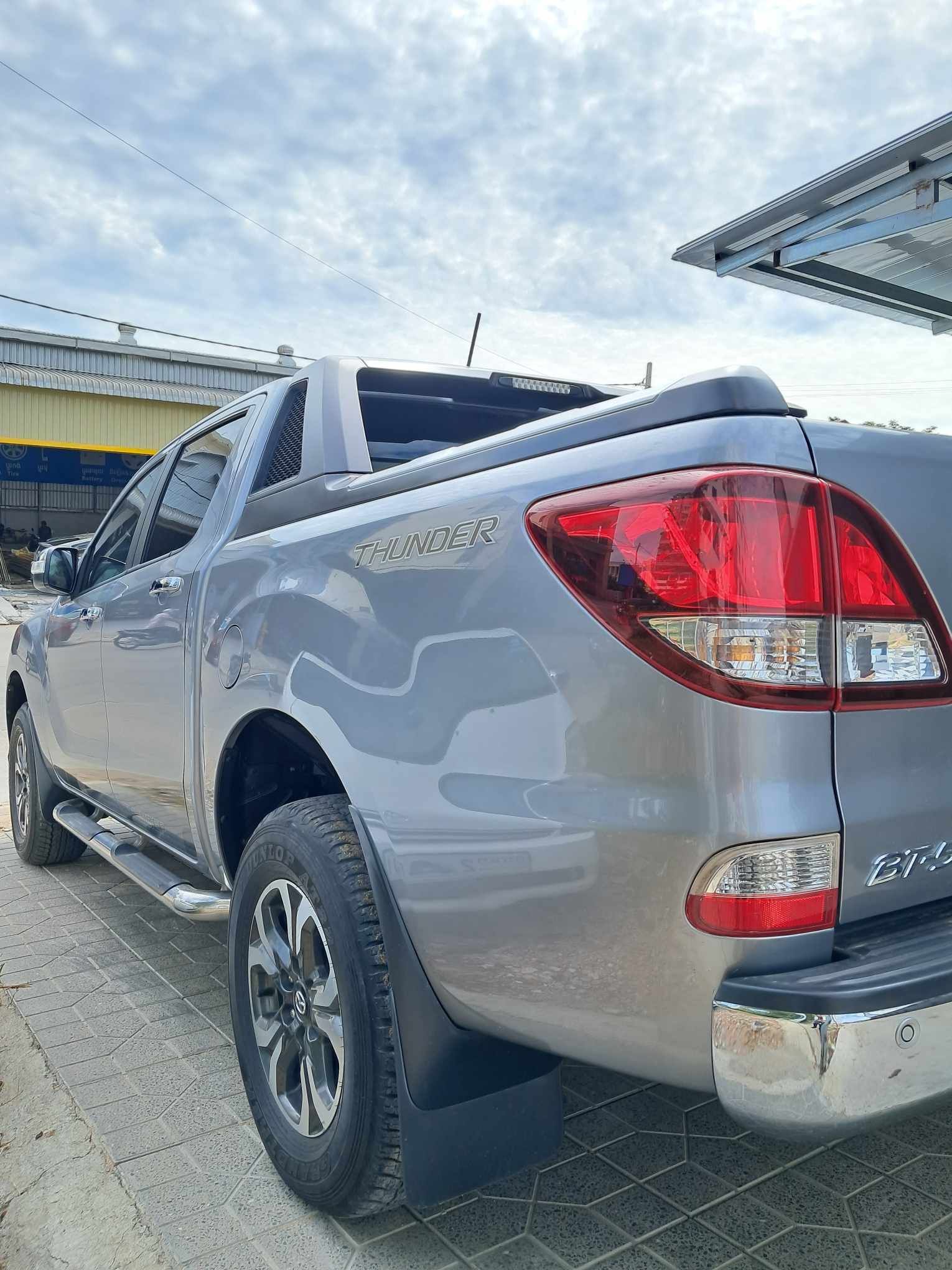 Mazda BT-50 2021