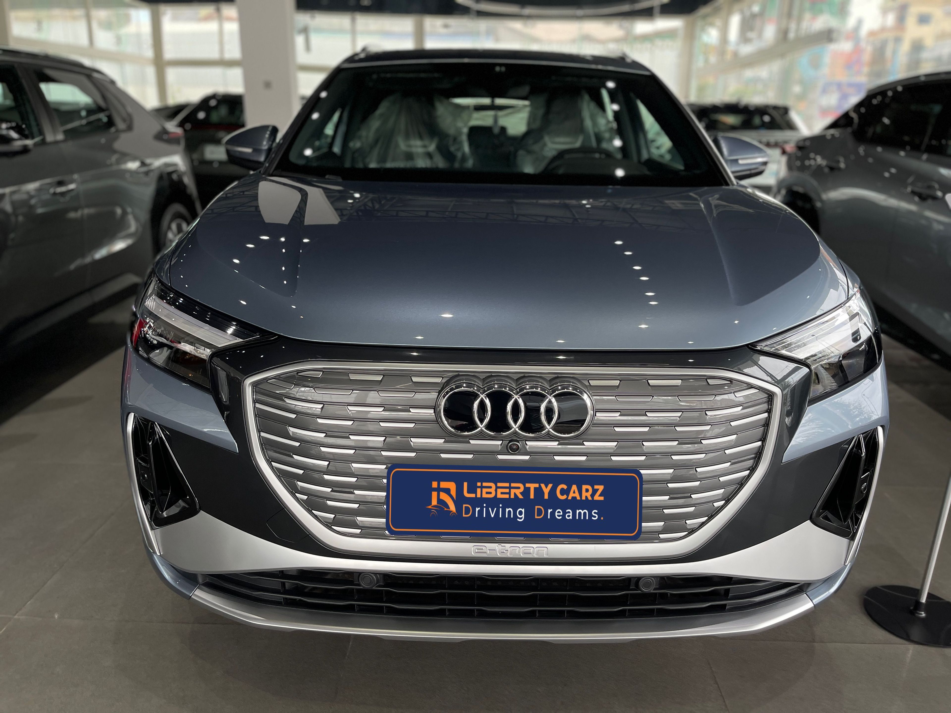 Audi Q4 Etron 2023