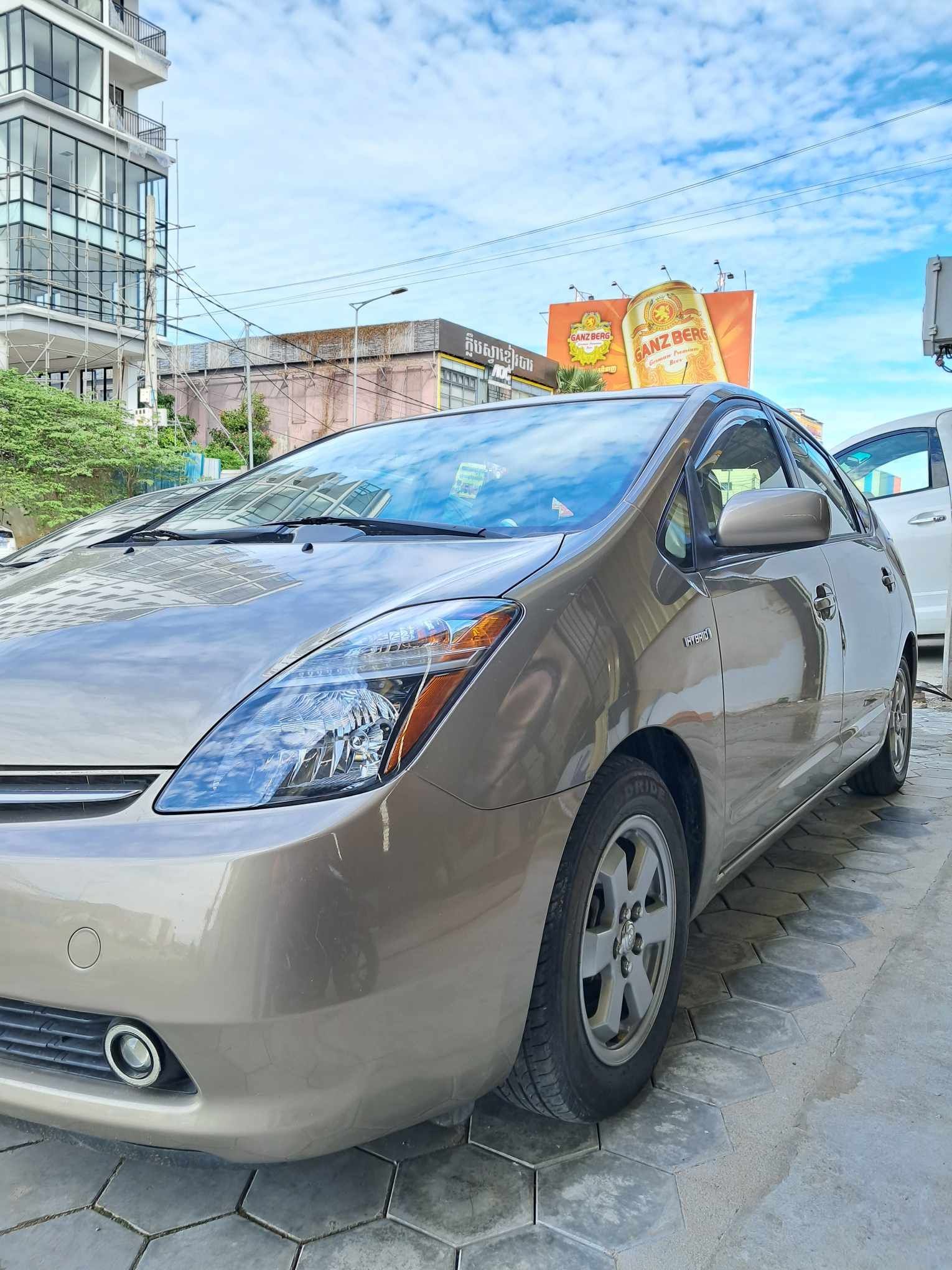 តូយ៉ូតា Prius 2006