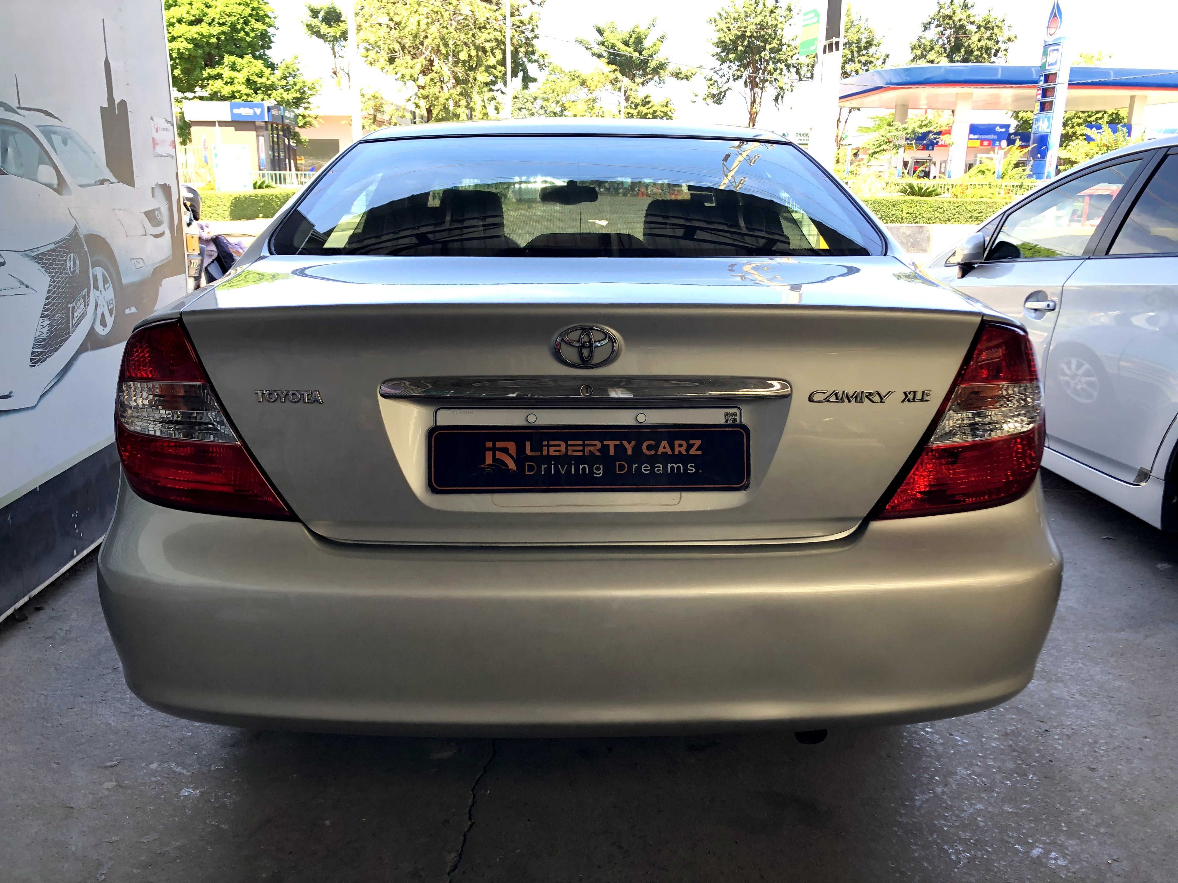 តូយ៉ូតា Camry XLE 2003