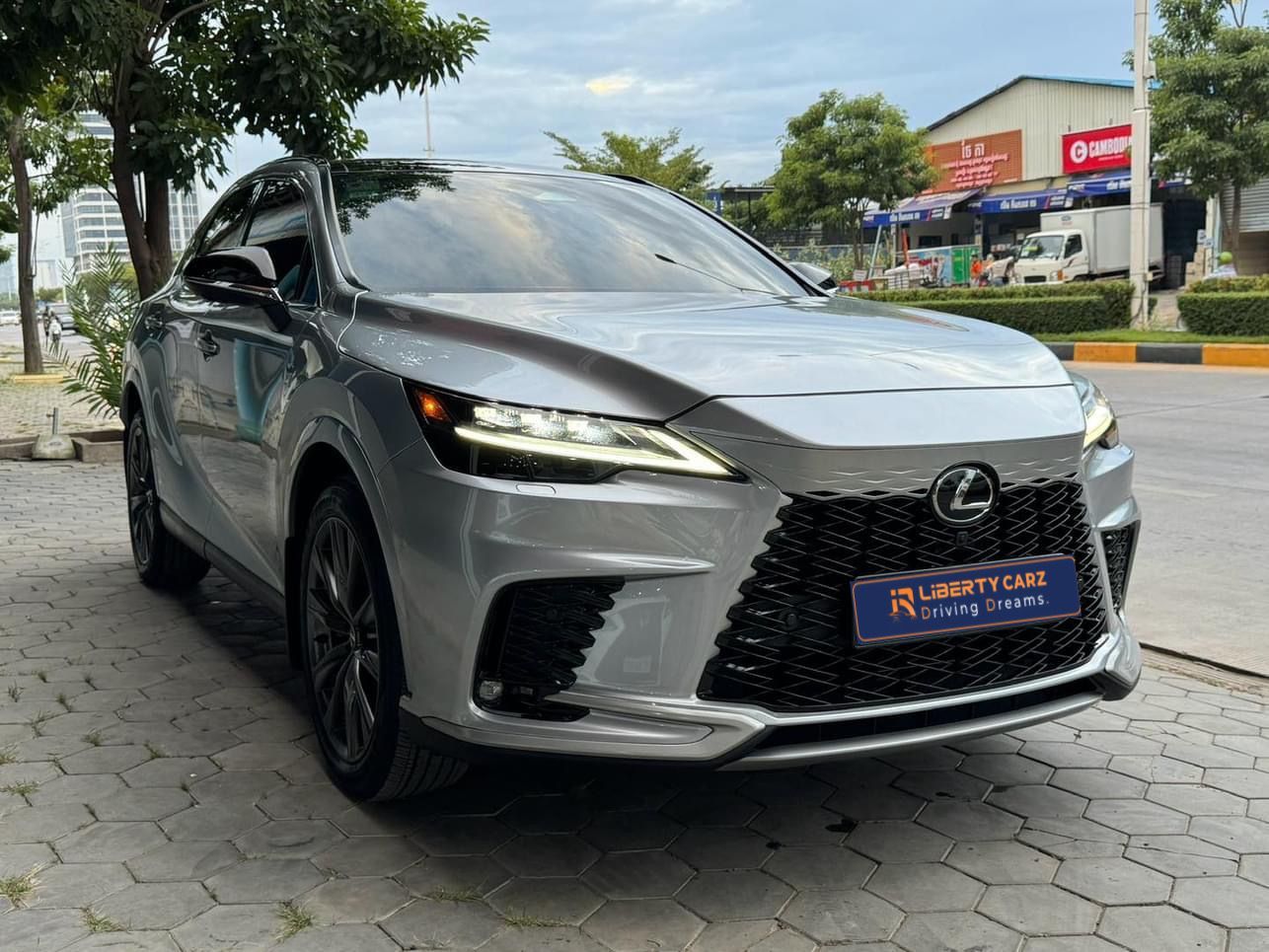 Lexus RX 350F SPORT 2023