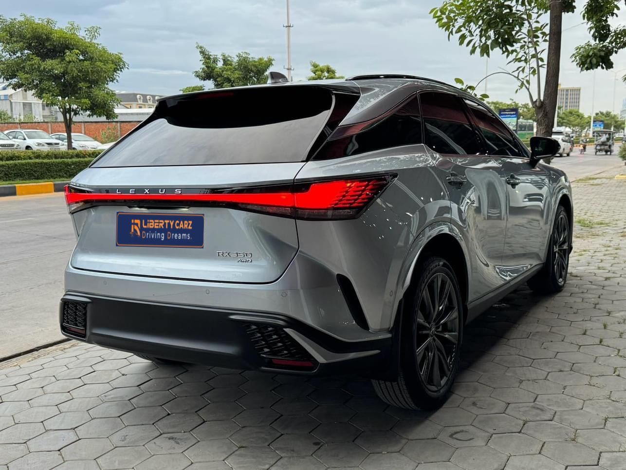 Lexus RX 350F SPORT 2023