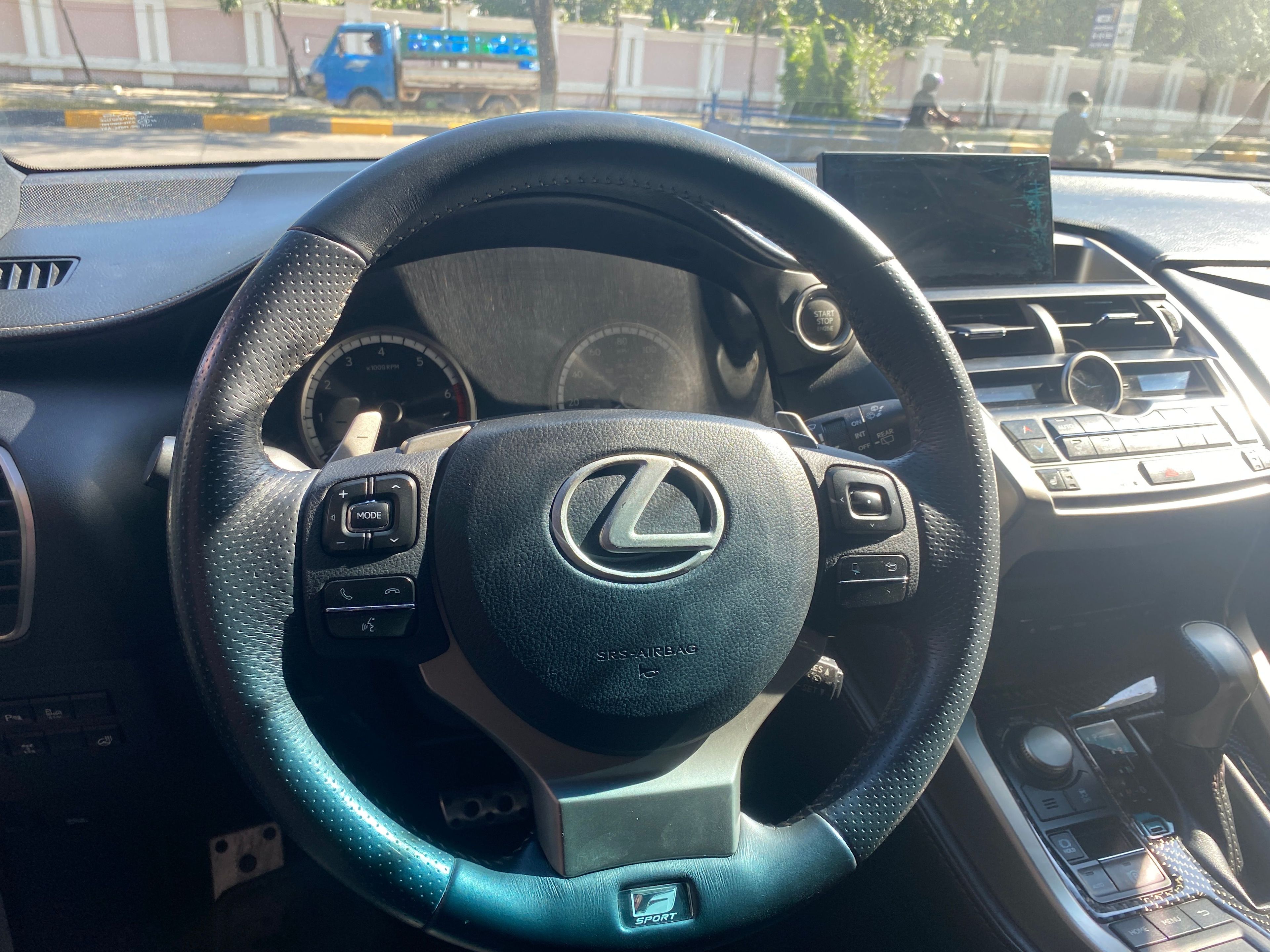 Lexus NX200t 2015