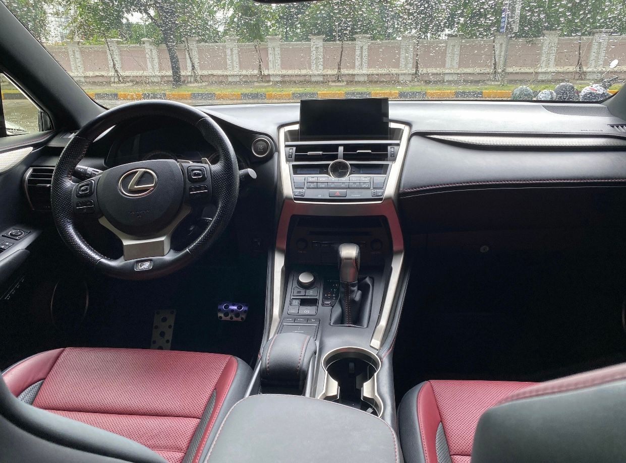 Lexus NX200t 2015