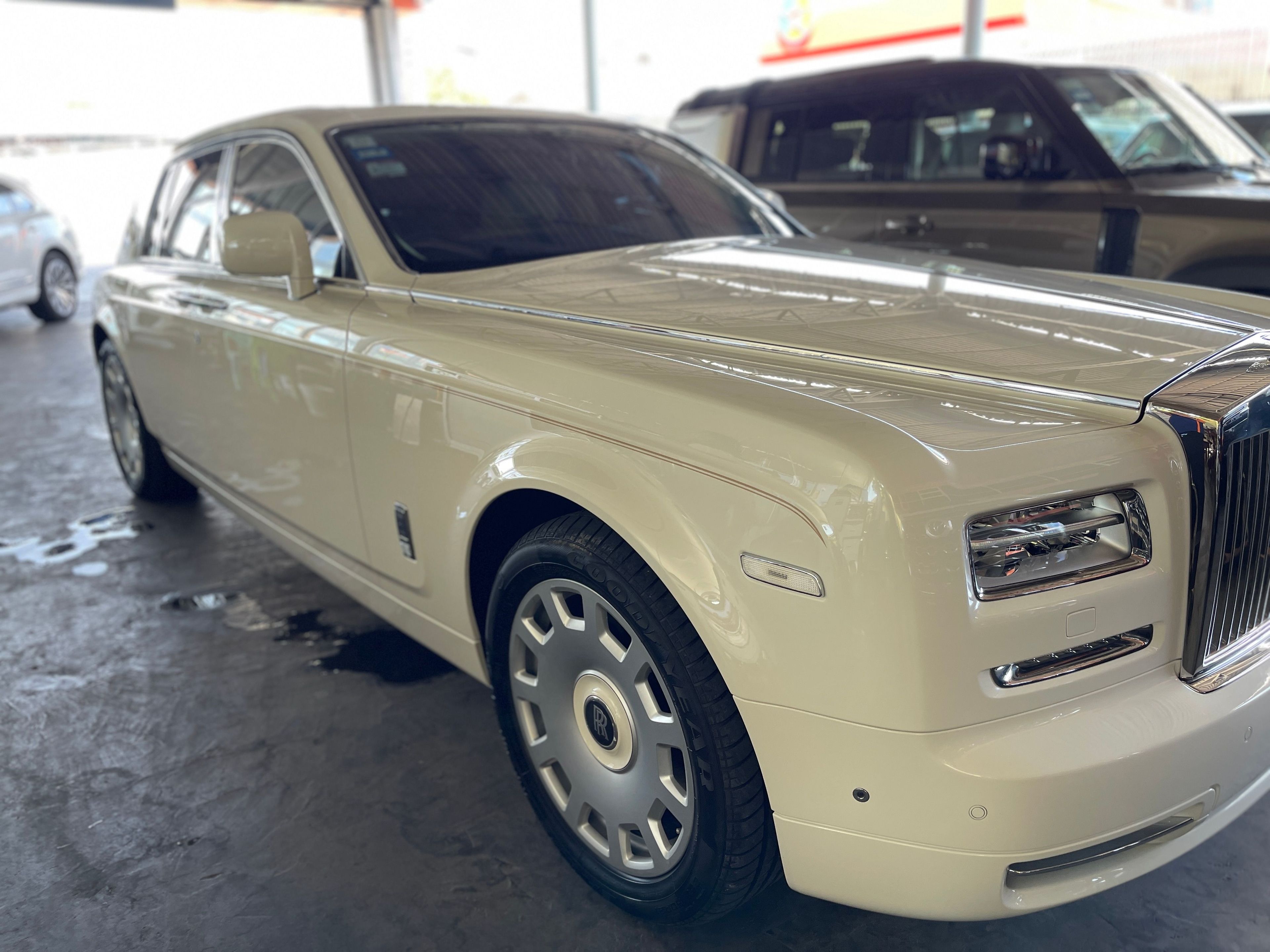 Rolls-Royce Phantom 2014