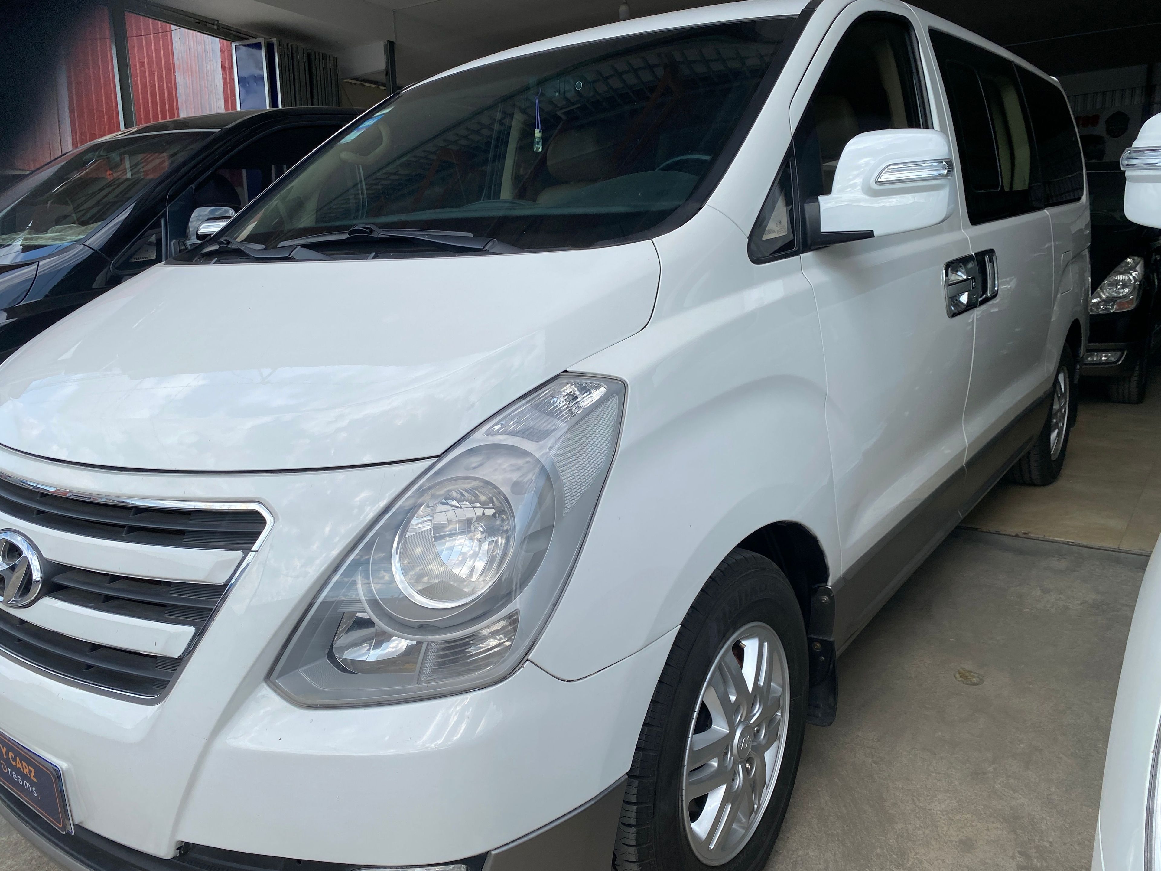 Hyundai Starex H1 2018