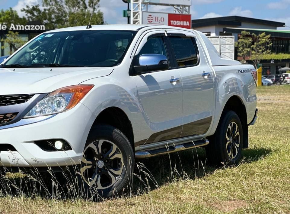 Mazda BT-50 2015