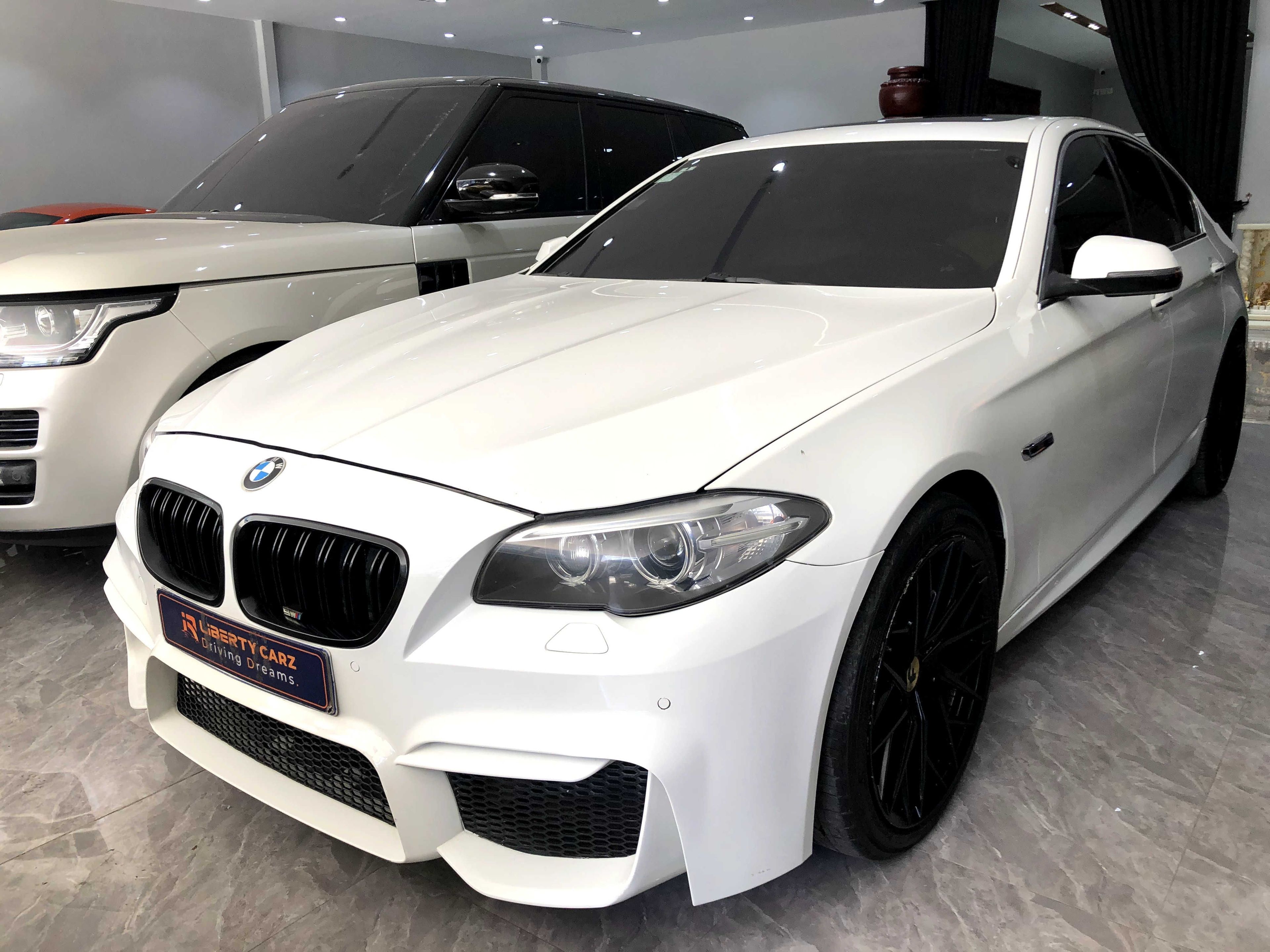 BMW 528i 2015