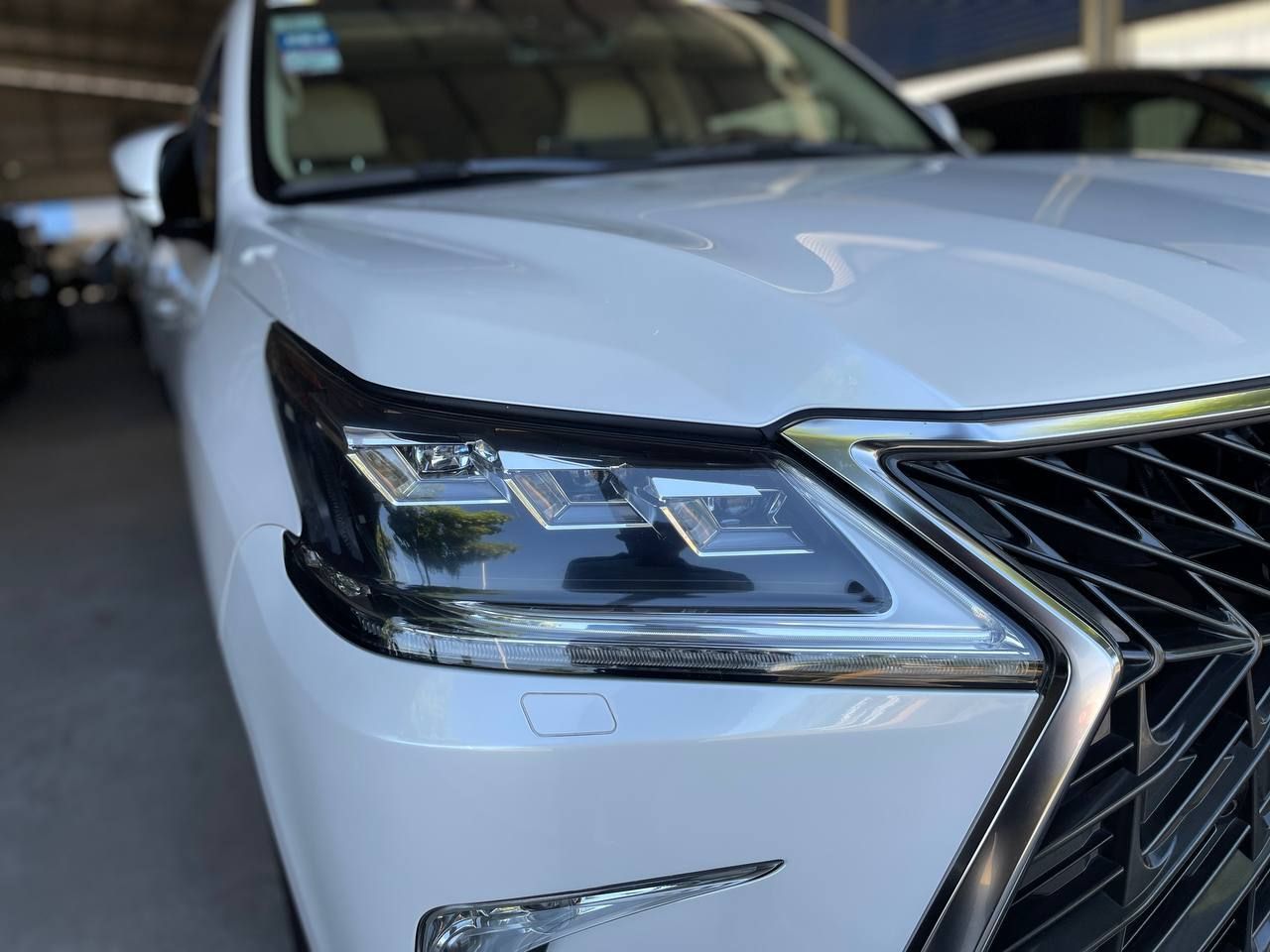 Lexus LX 570 2018