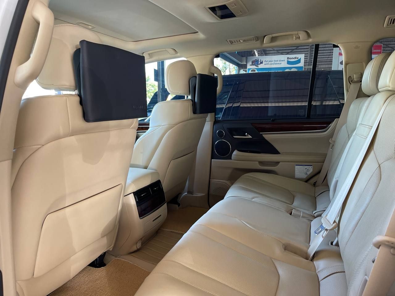 Lexus LX 570 2018