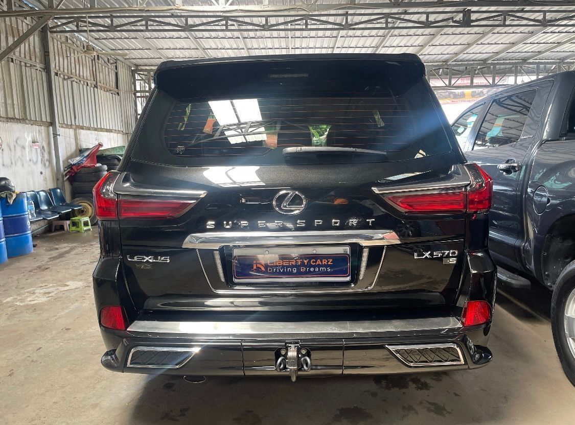 Lexus LX 570 2019