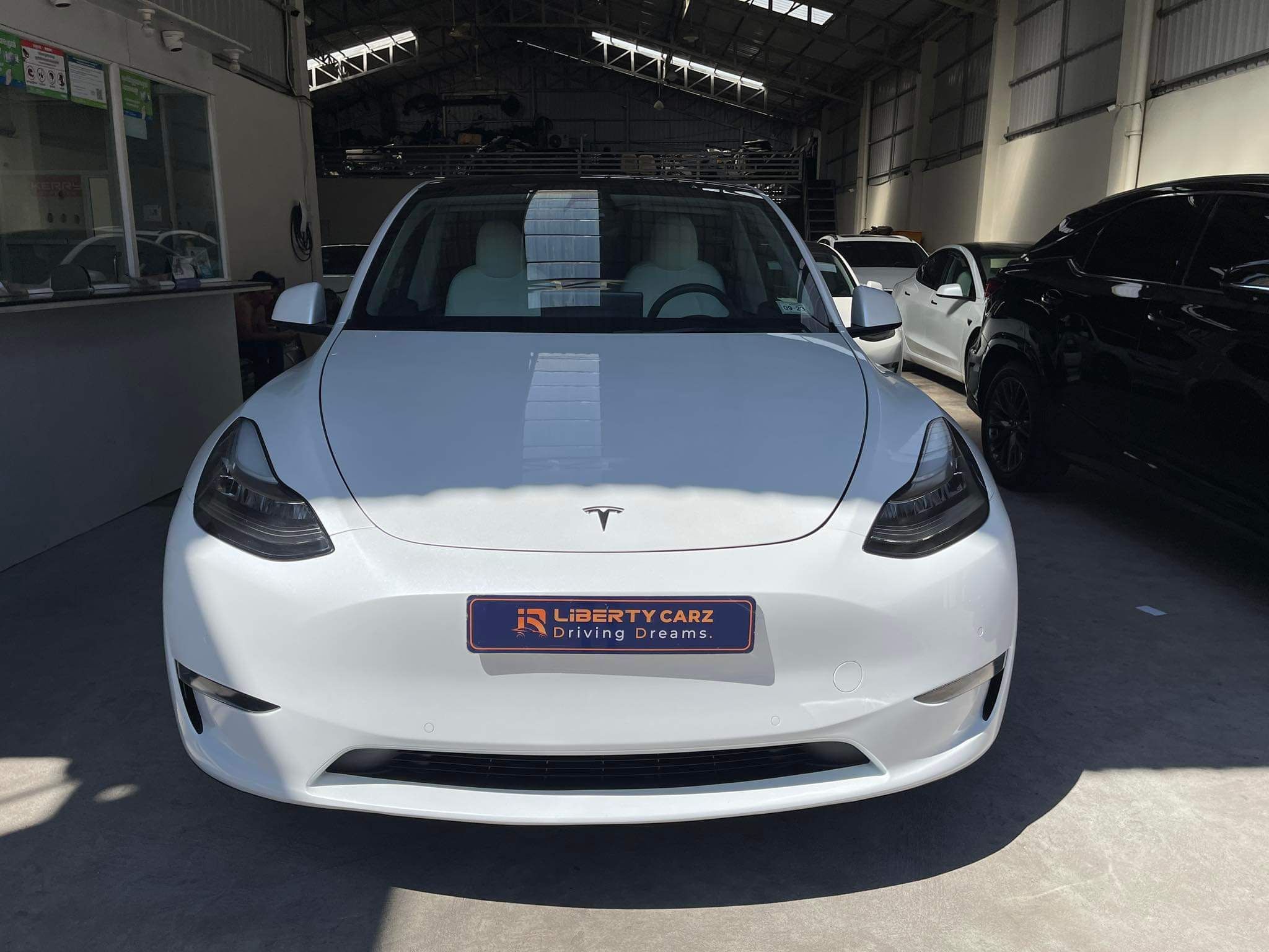 Tesla Model Y 2021