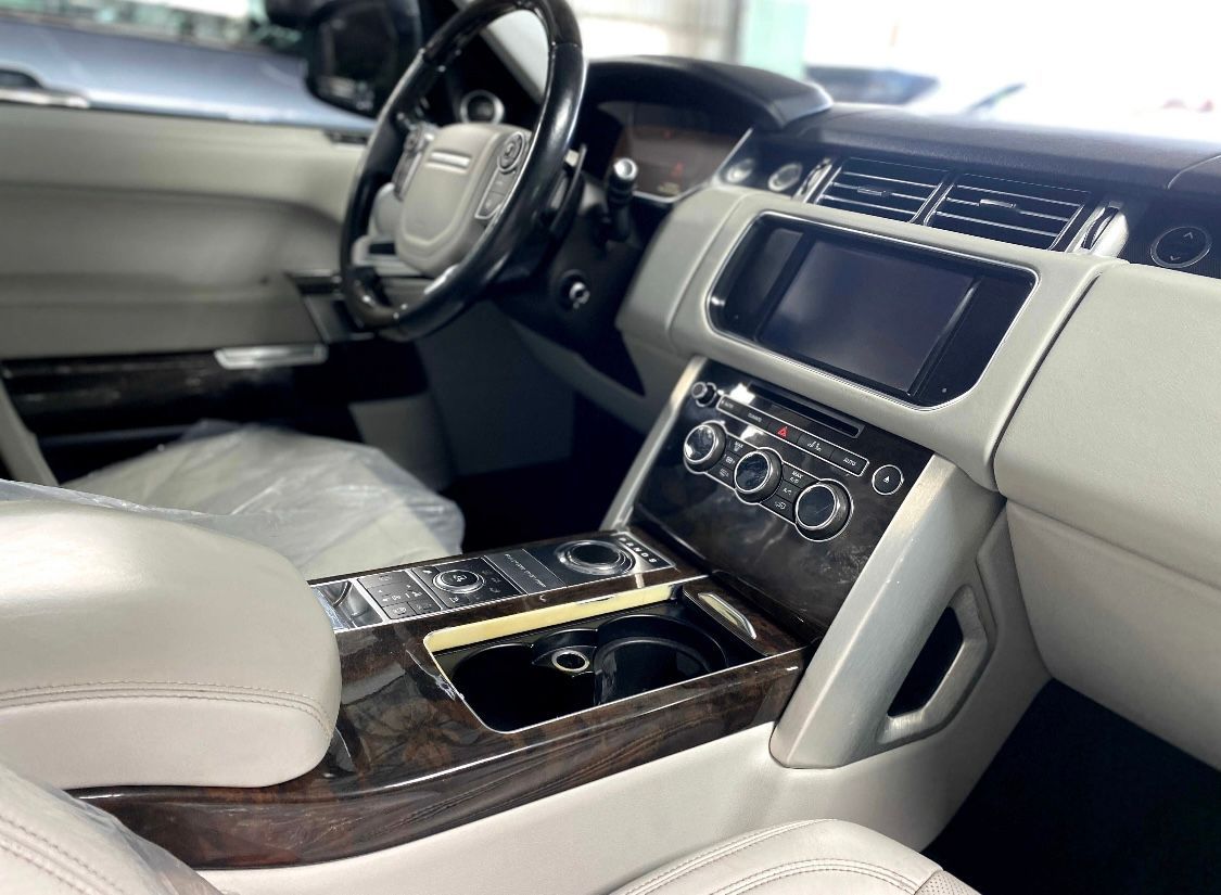 Land Rover RangeRover Voque 2014