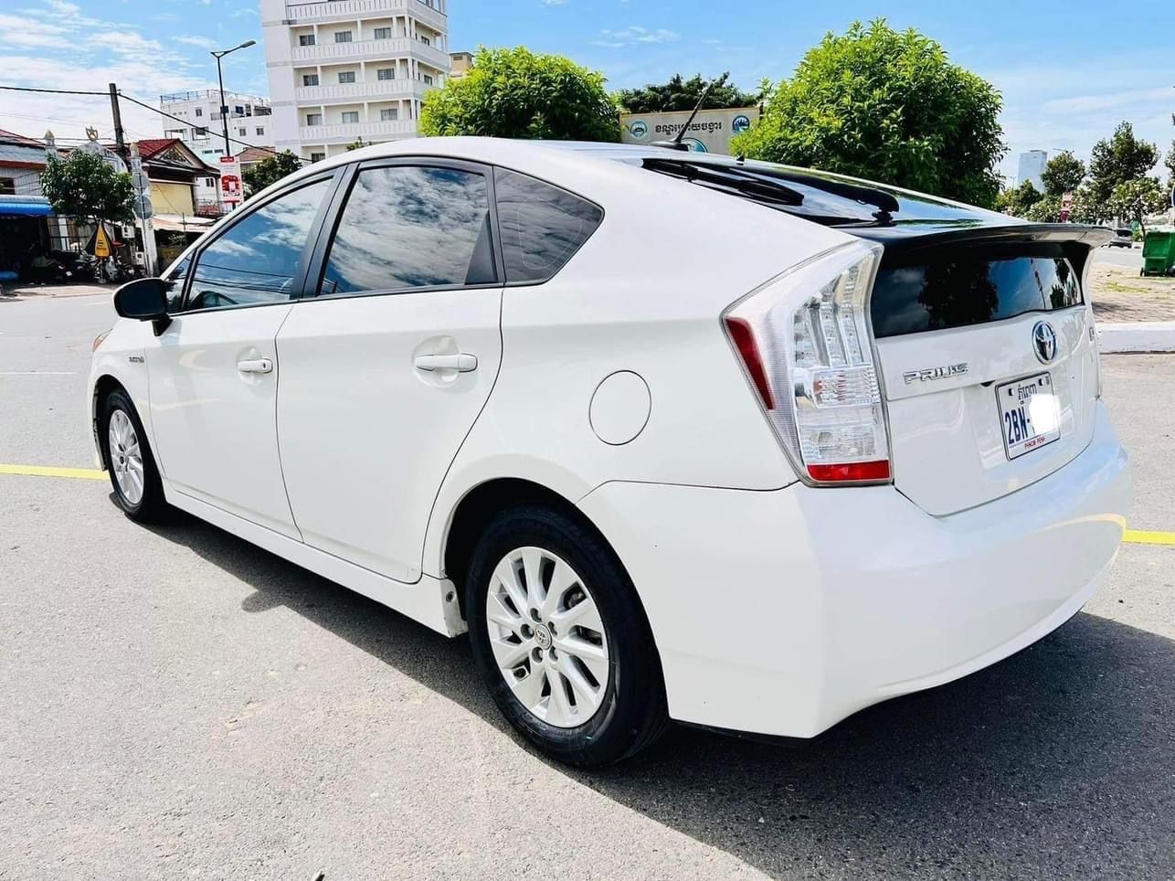 តូយ៉ូតា Prius 2010