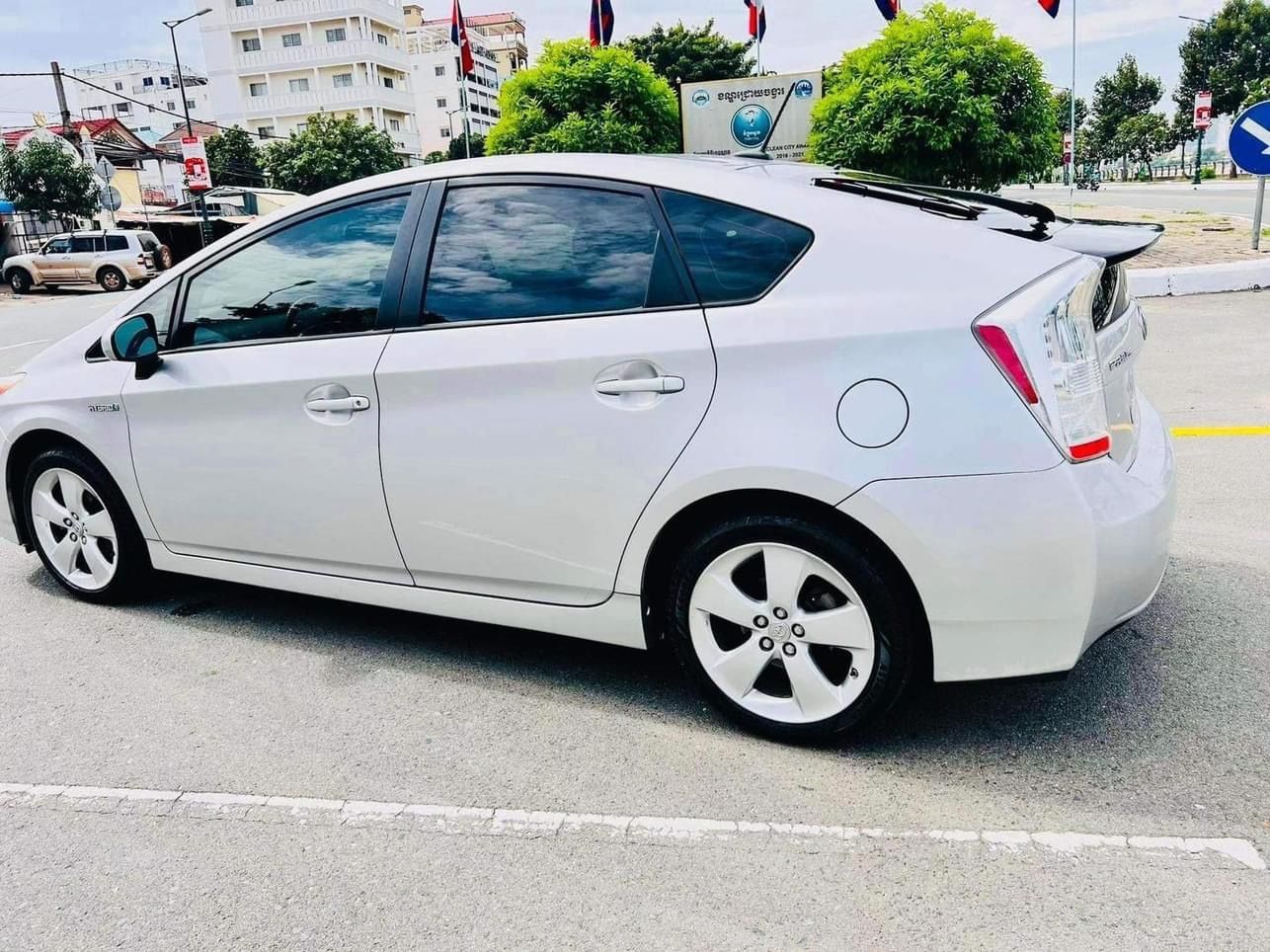 តូយ៉ូតា Prius 2010