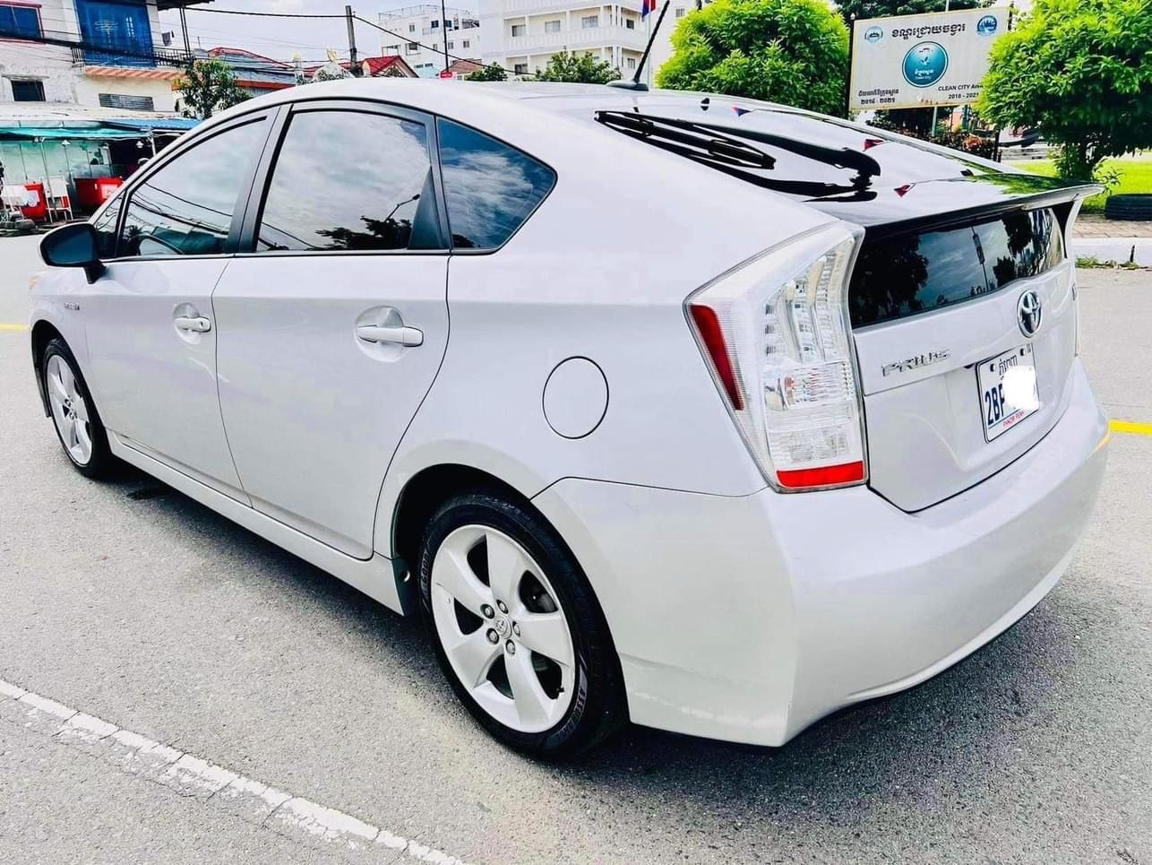 តូយ៉ូតា Prius 2010