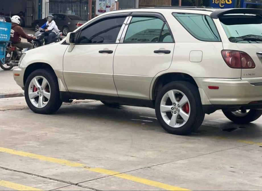 Lexus RX 300 1999