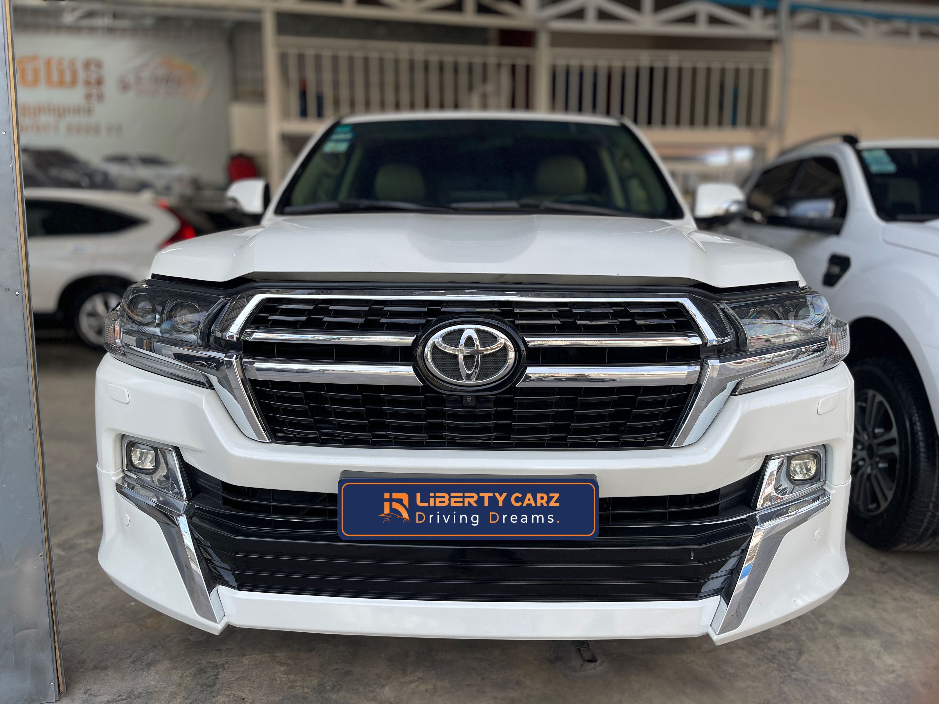 Toyota Land Cruiser 2010