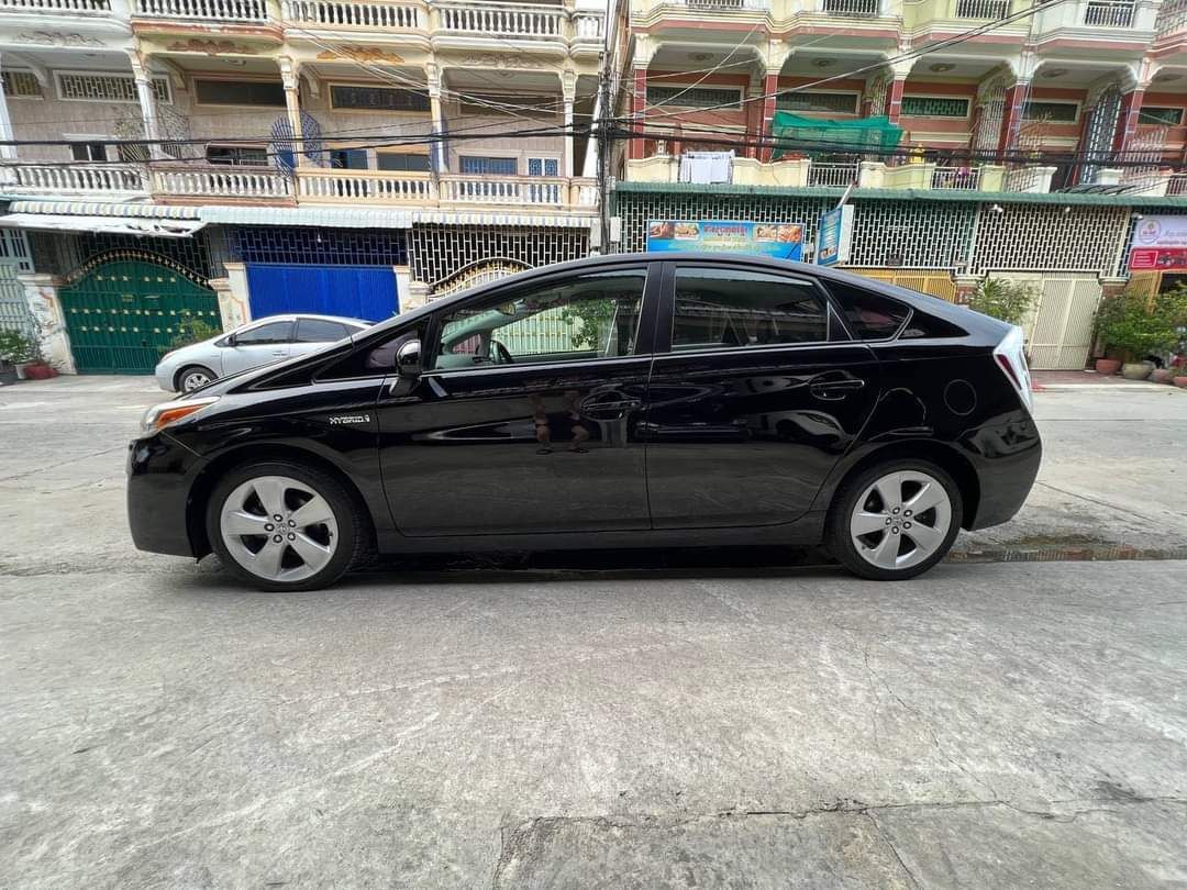 តូយ៉ូតា Prius 2010