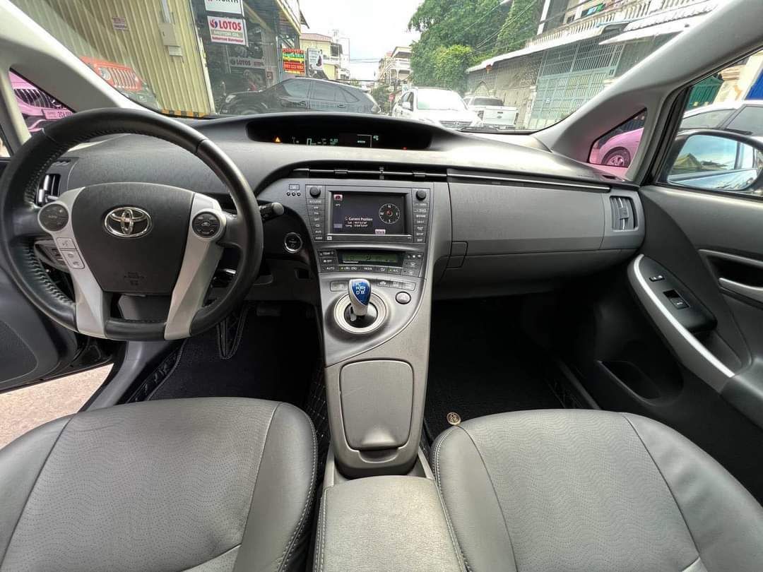 តូយ៉ូតា Prius 2010