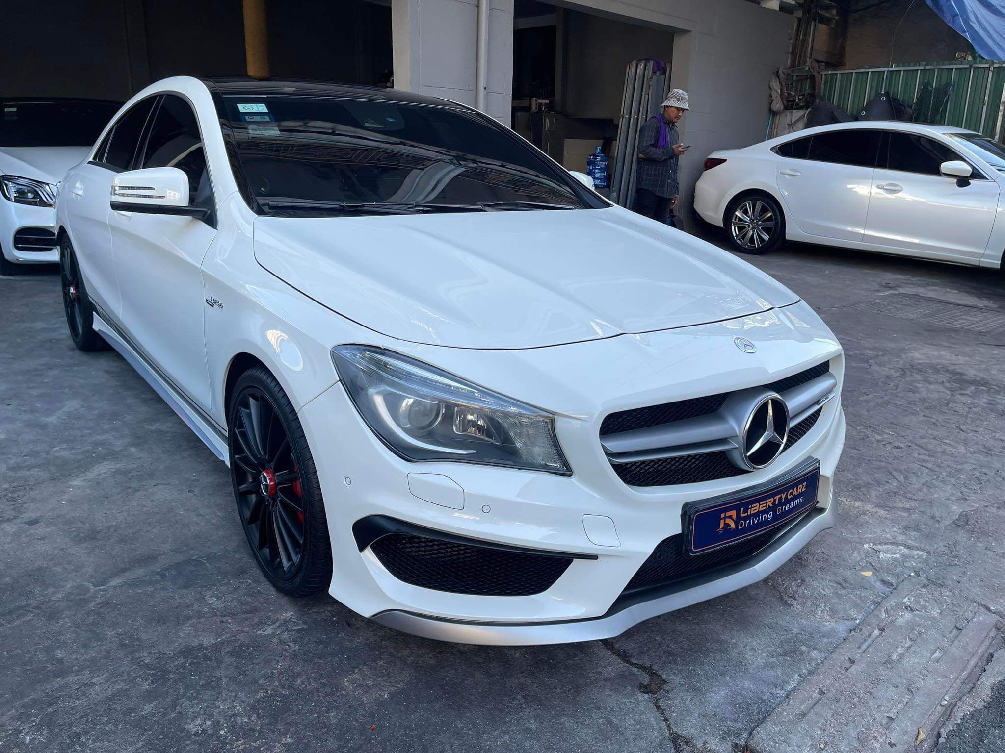 奔驰 CLA AMG 45 2015