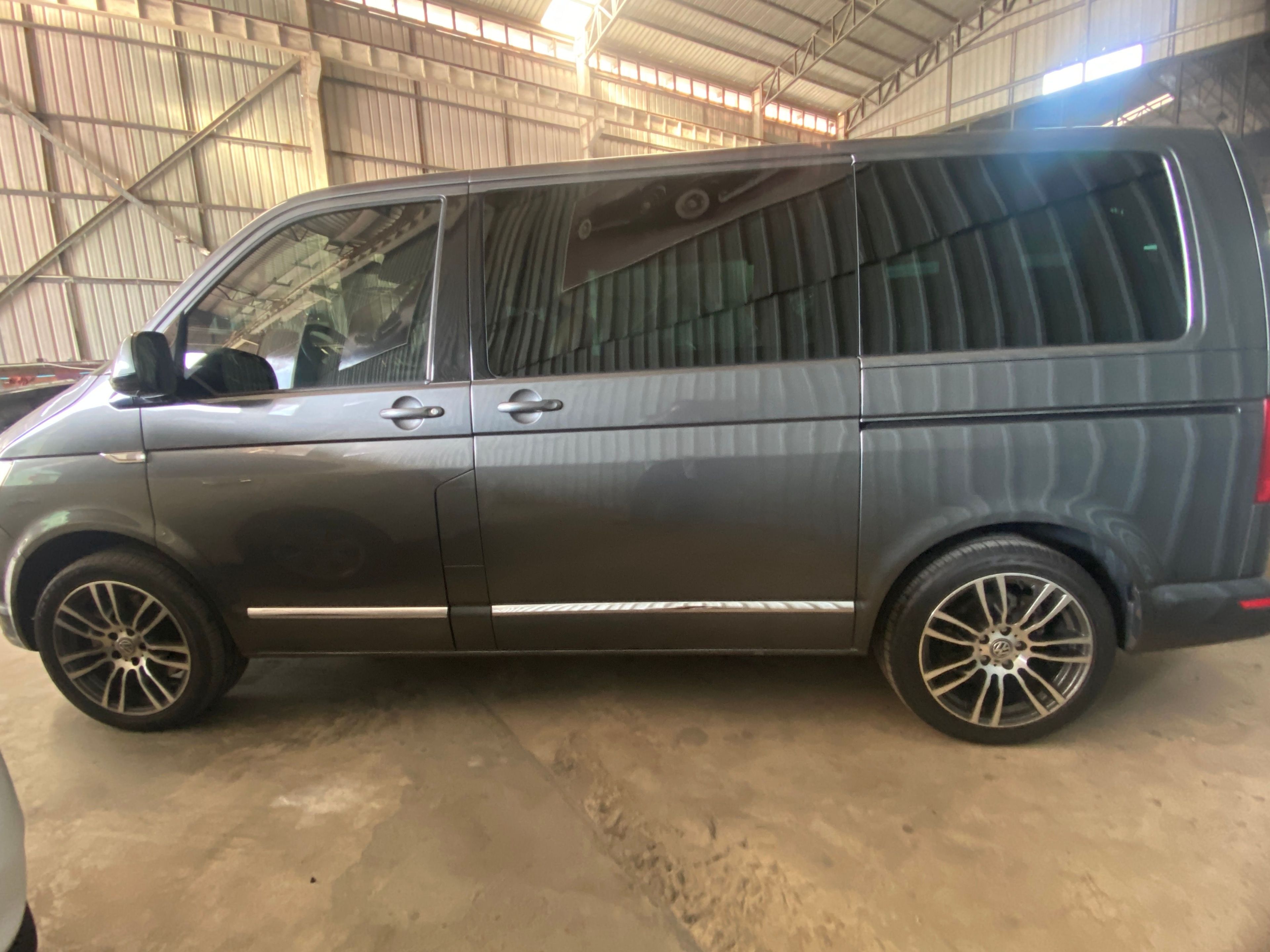 Volkswagen Caravelle 2018