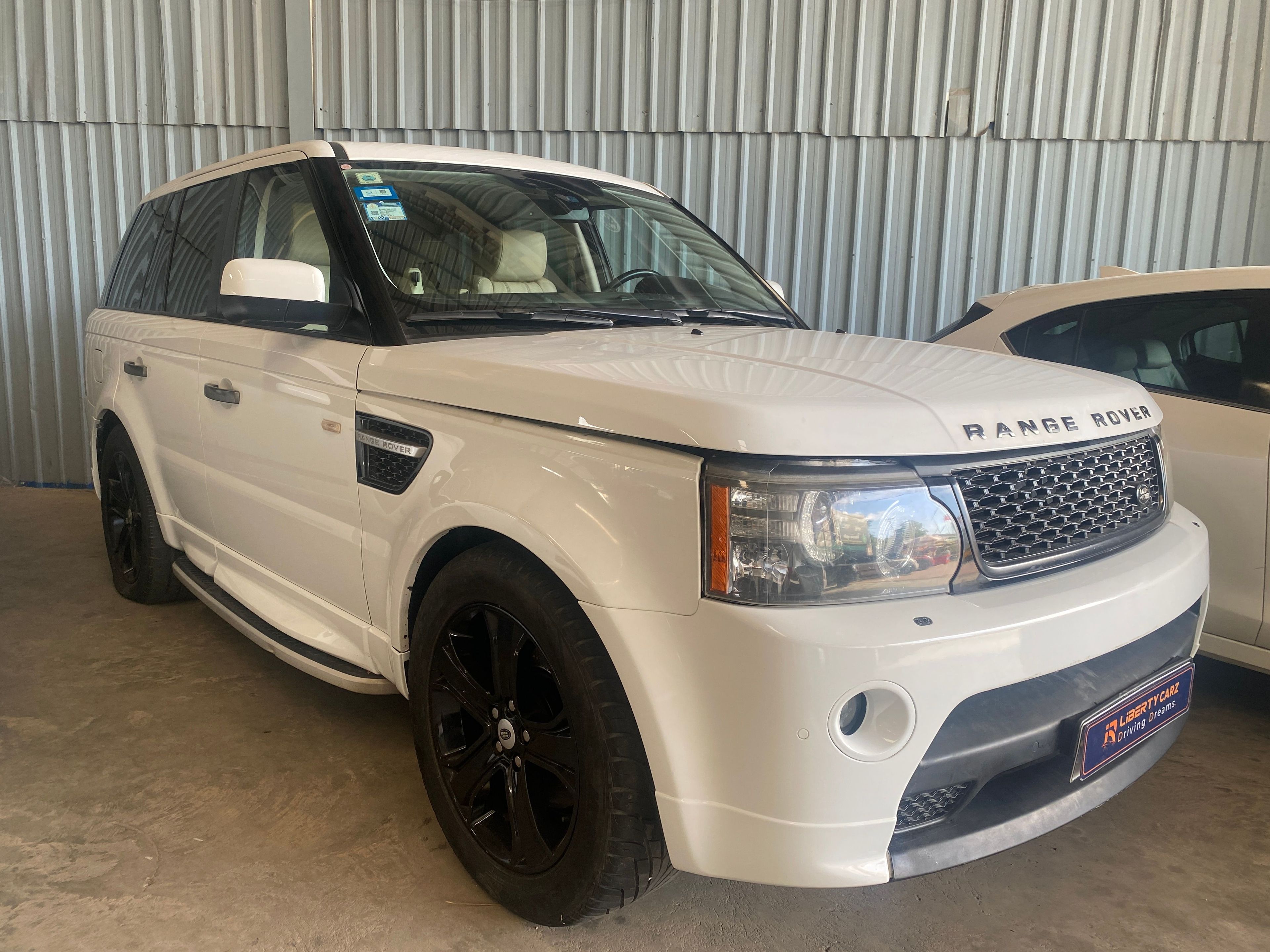 Land Rover Range Rover Sport 2011