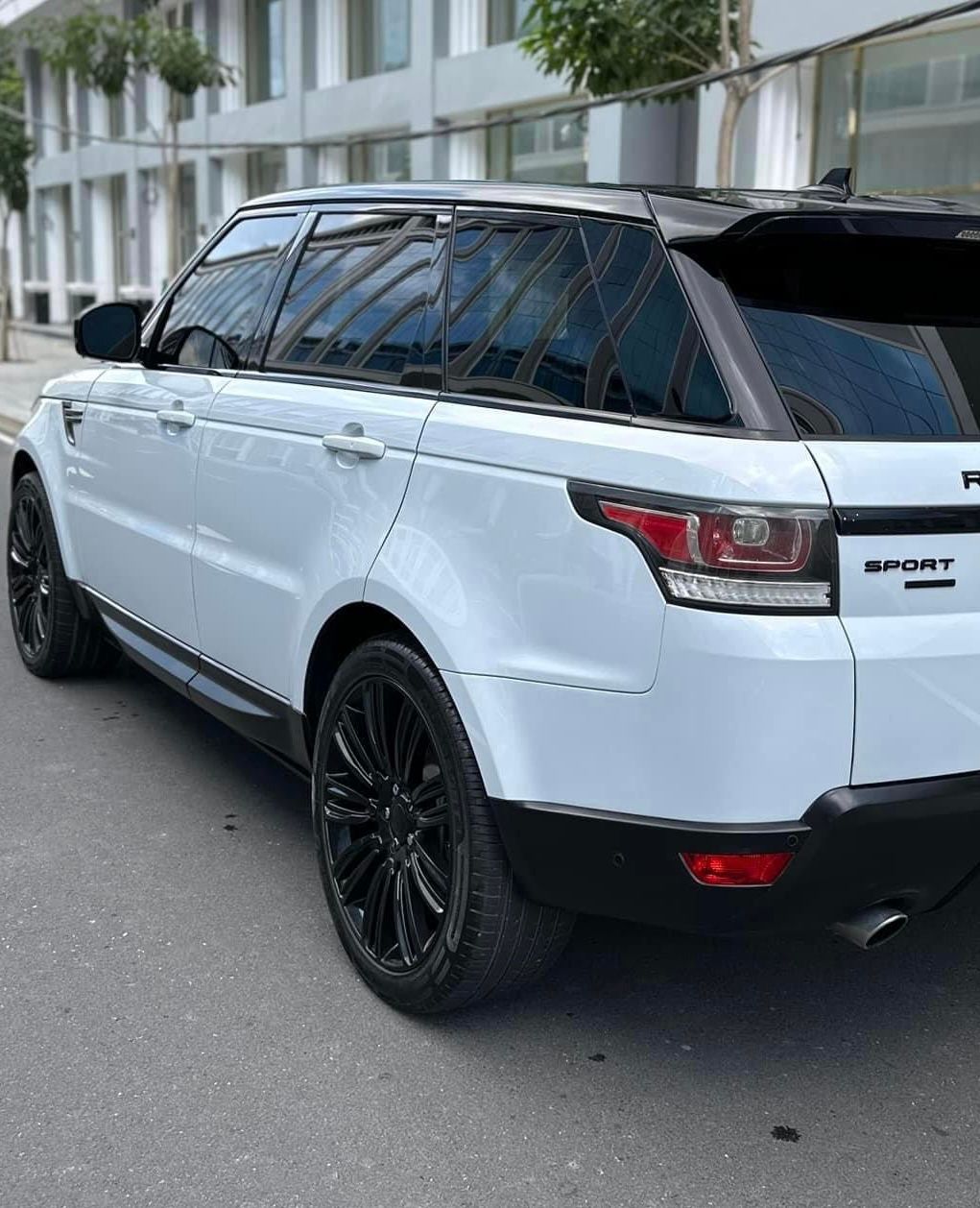 Land Rover Range Rover Sport 2016