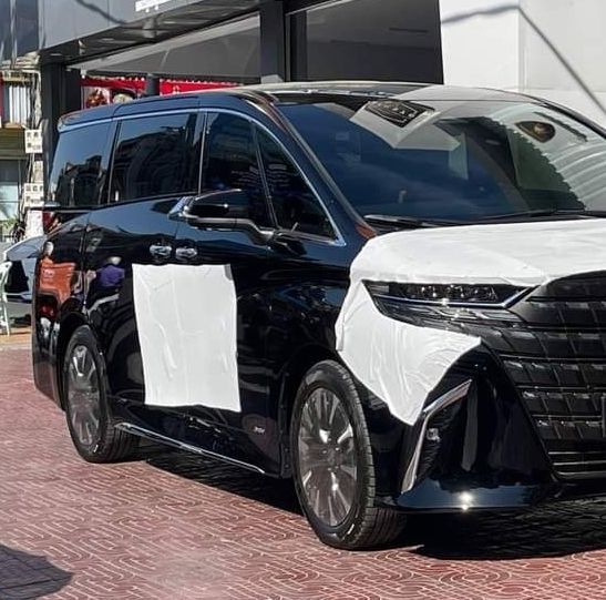 Toyota Alphard 2024