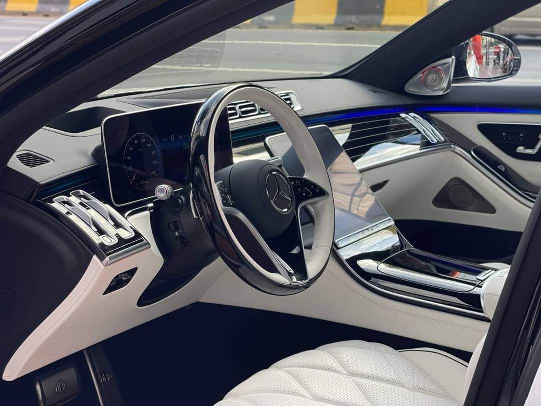 Mercedes-Benz Maybach 2024