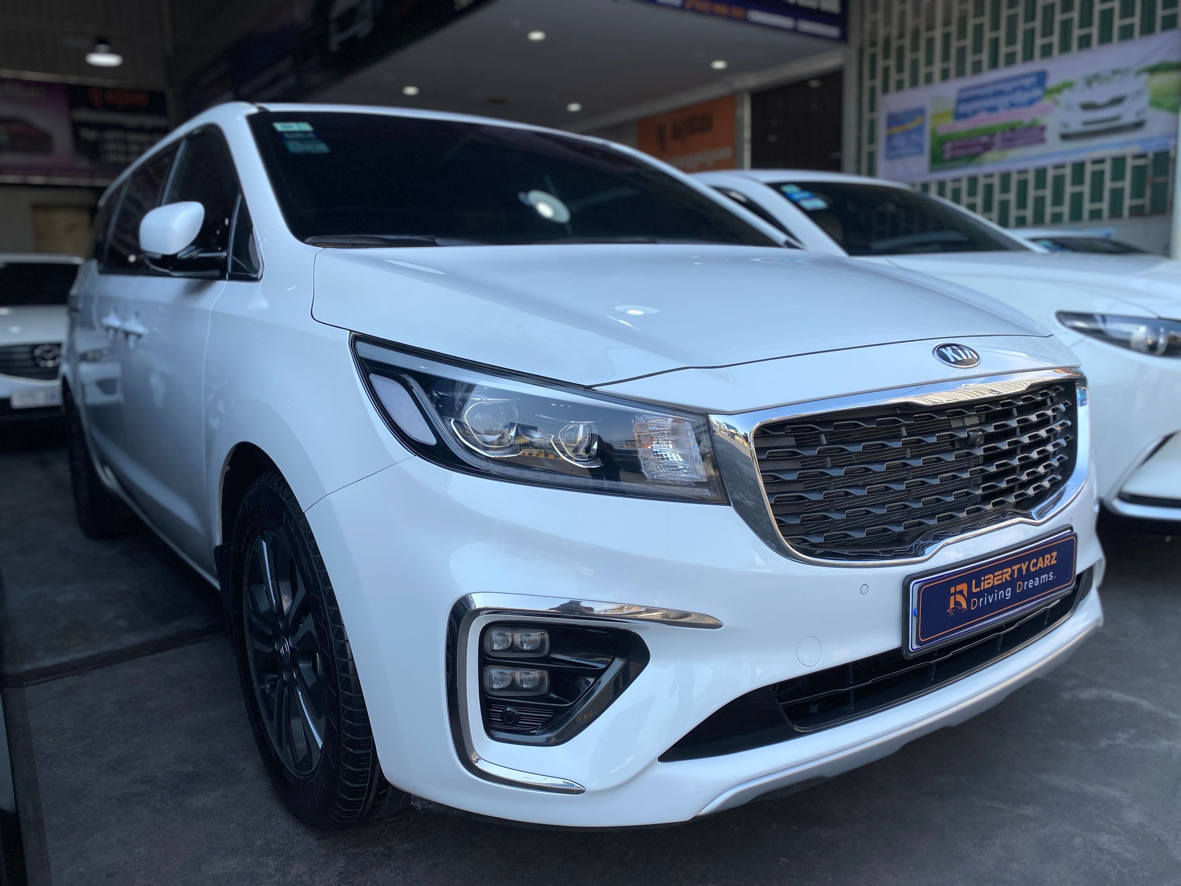 Kia GRANDCARNIVAL 2020