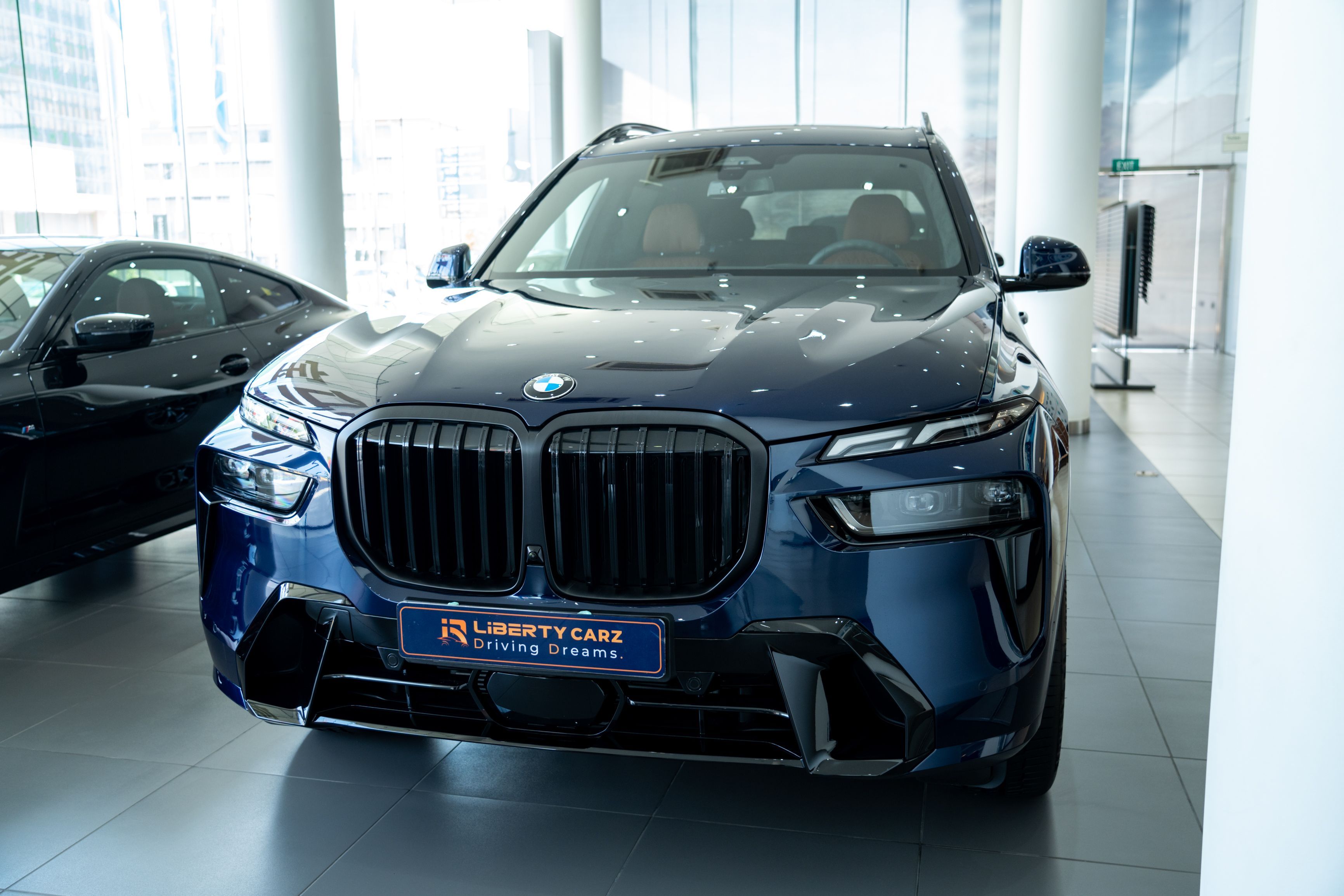 BMW X7 M Sports 2023